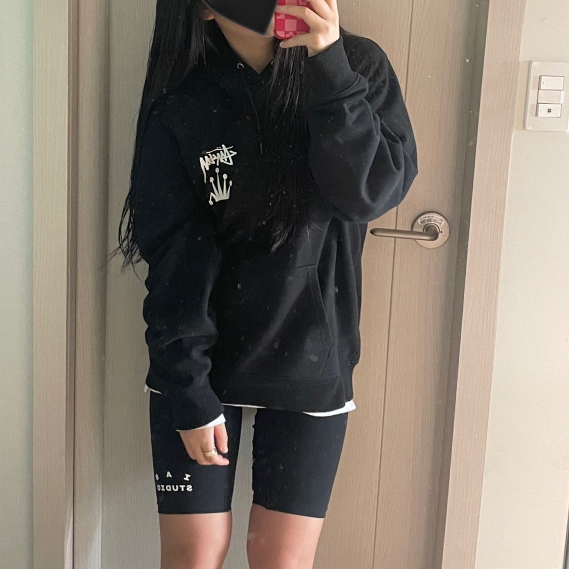 (W) IAB Studio Leggings Shorts Black, Stussy Stock Crown Hoodie Black 착용 스타일