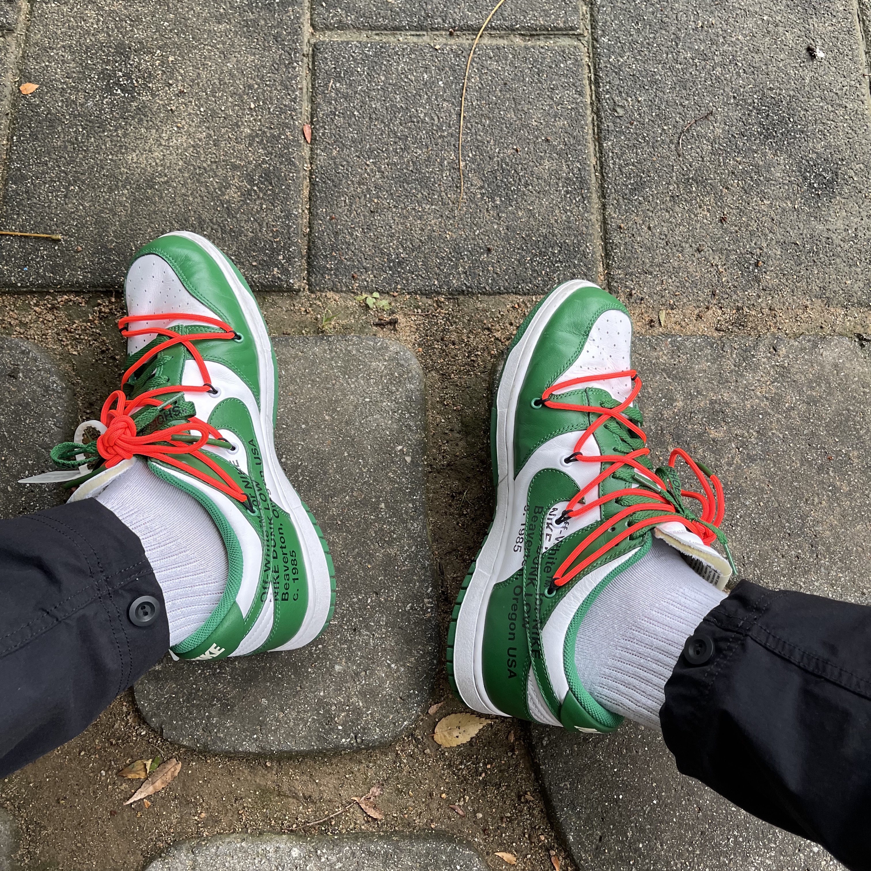 Nike x Off-White Dunk Low Pine Green 착용 스타일 - 2