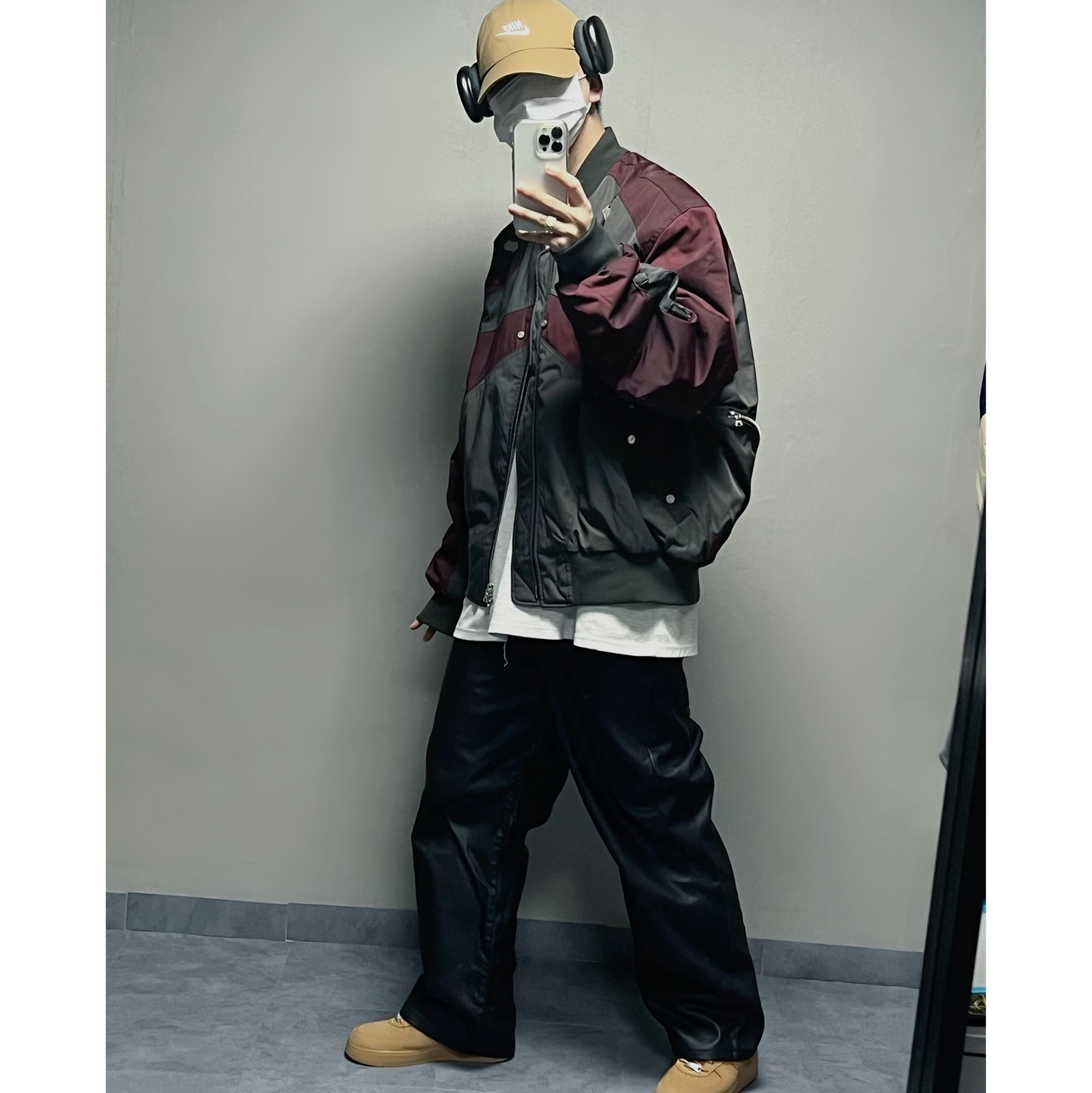 Undermycar x Ohhyunseog Boltume.2 Hardware Combo Flight Jacket Cordovan - 22SS, Apple AirPods Max Lightning Space Gray (Korean Ver.) 착용 스타일 - 2