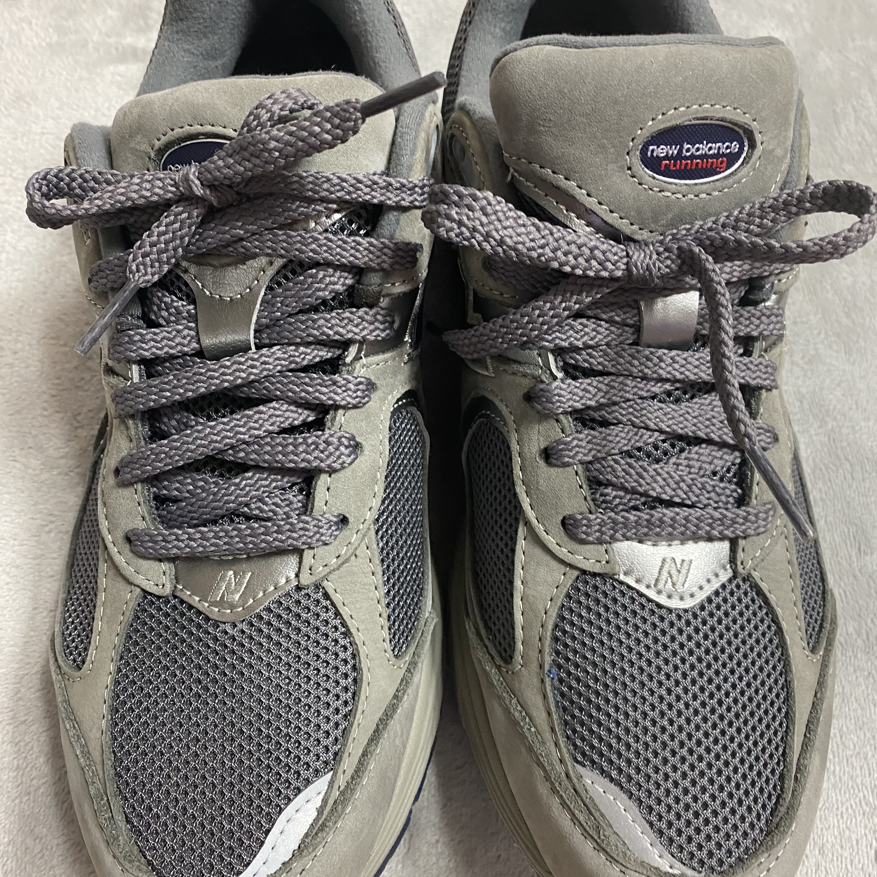 New Balance 2002R Gray 착용 스타일 - 3