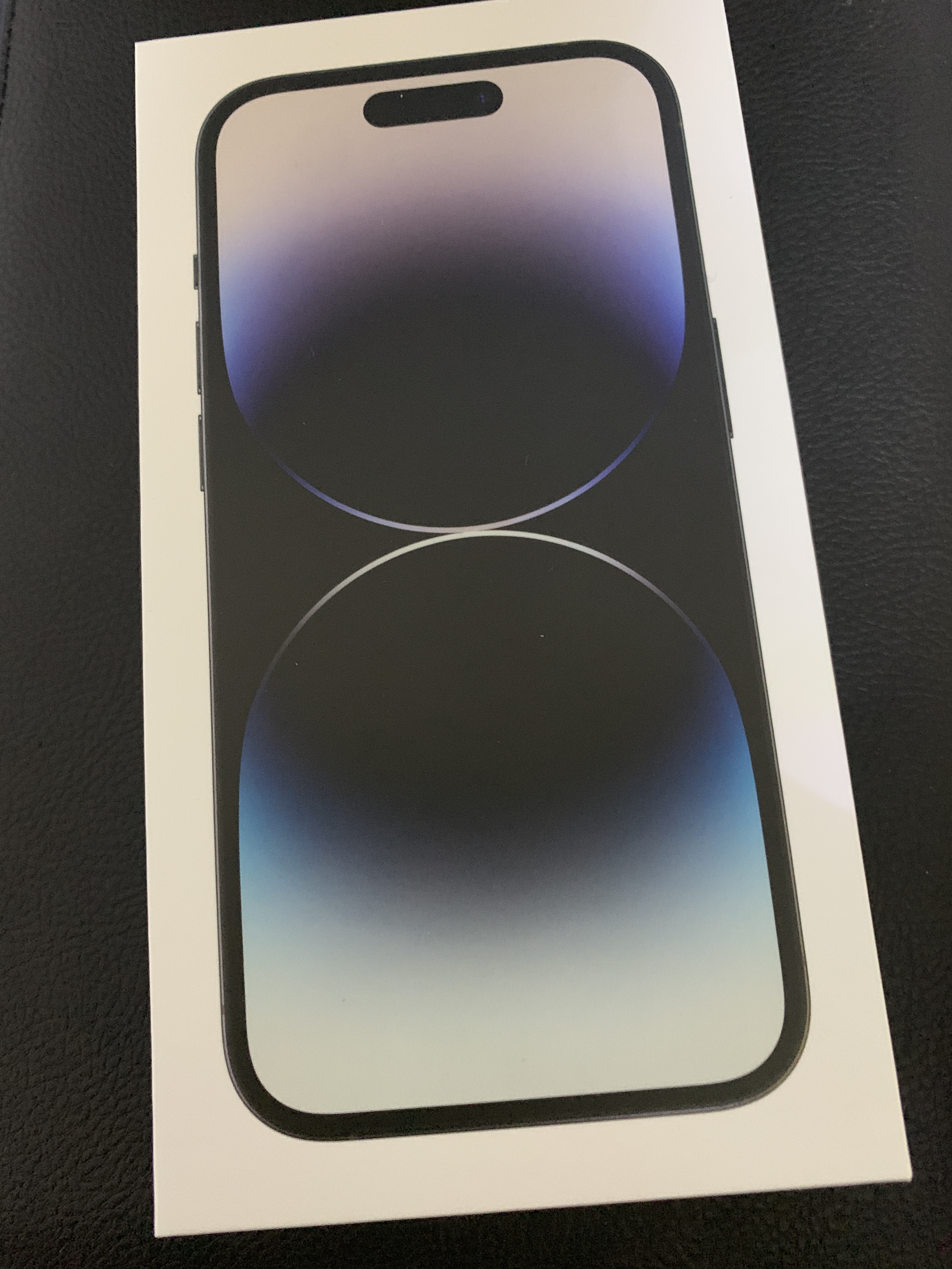 Apple iPhone 14 Pro 256GB Space Black (Korean Ver.) 착용 스타일 - 1