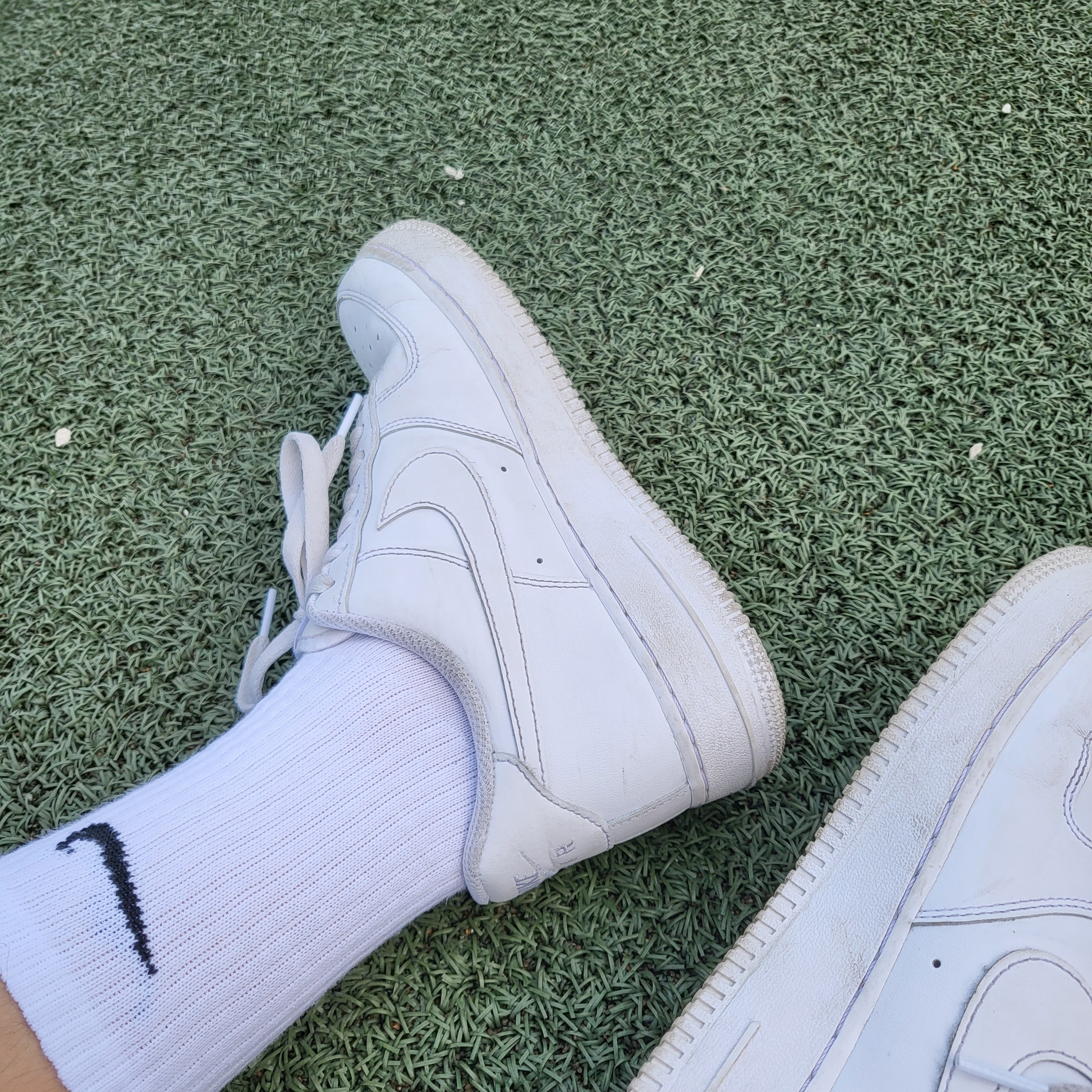 (W) Nike Air Force 1 '07 Low White 착용 스타일 - 1