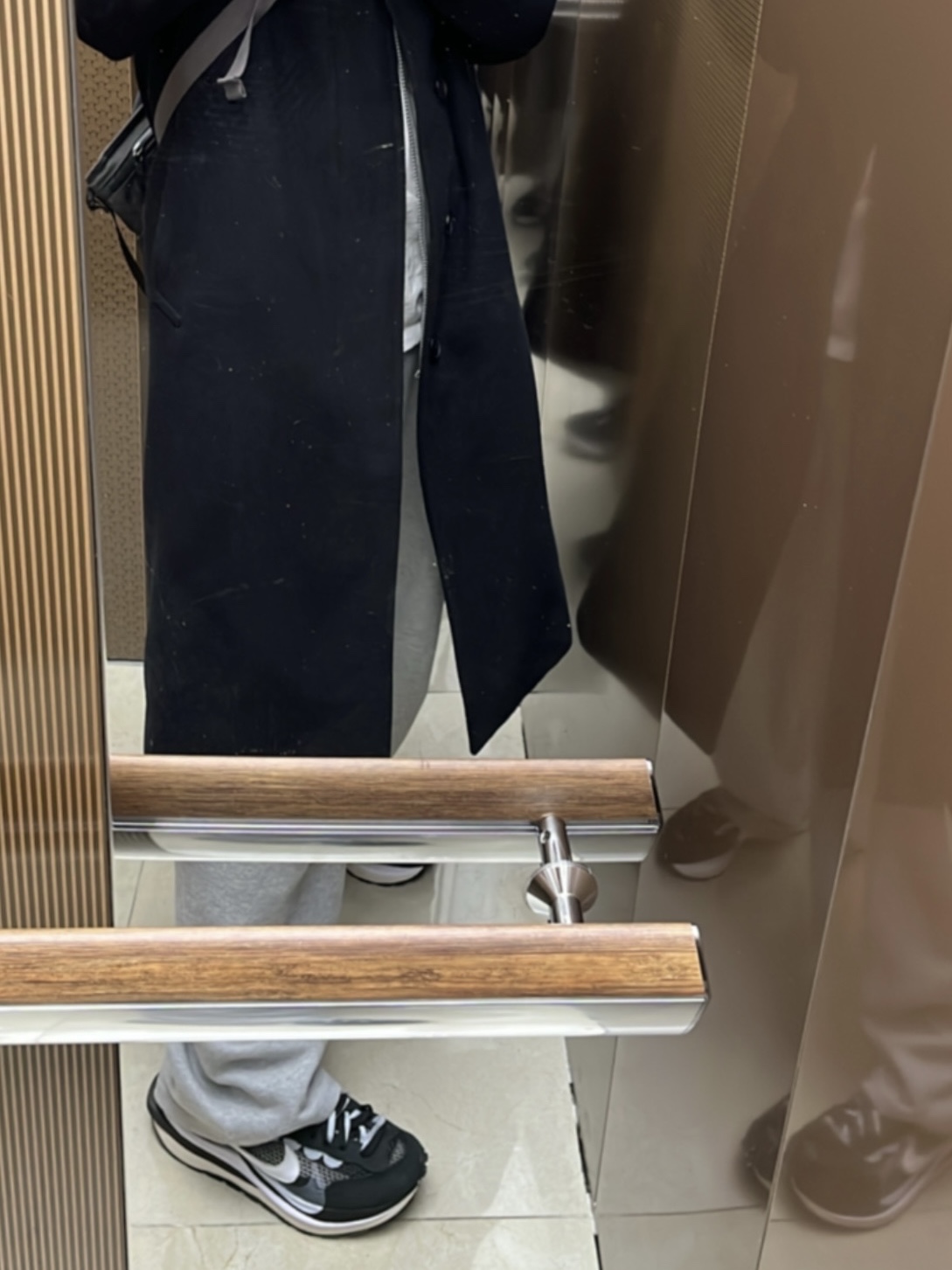 Nike x Sacai VaporWaffle Black White 착용 스타일