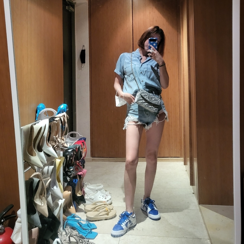 Nike Dunk Low Retro Racer Blue and White 착용 스타일