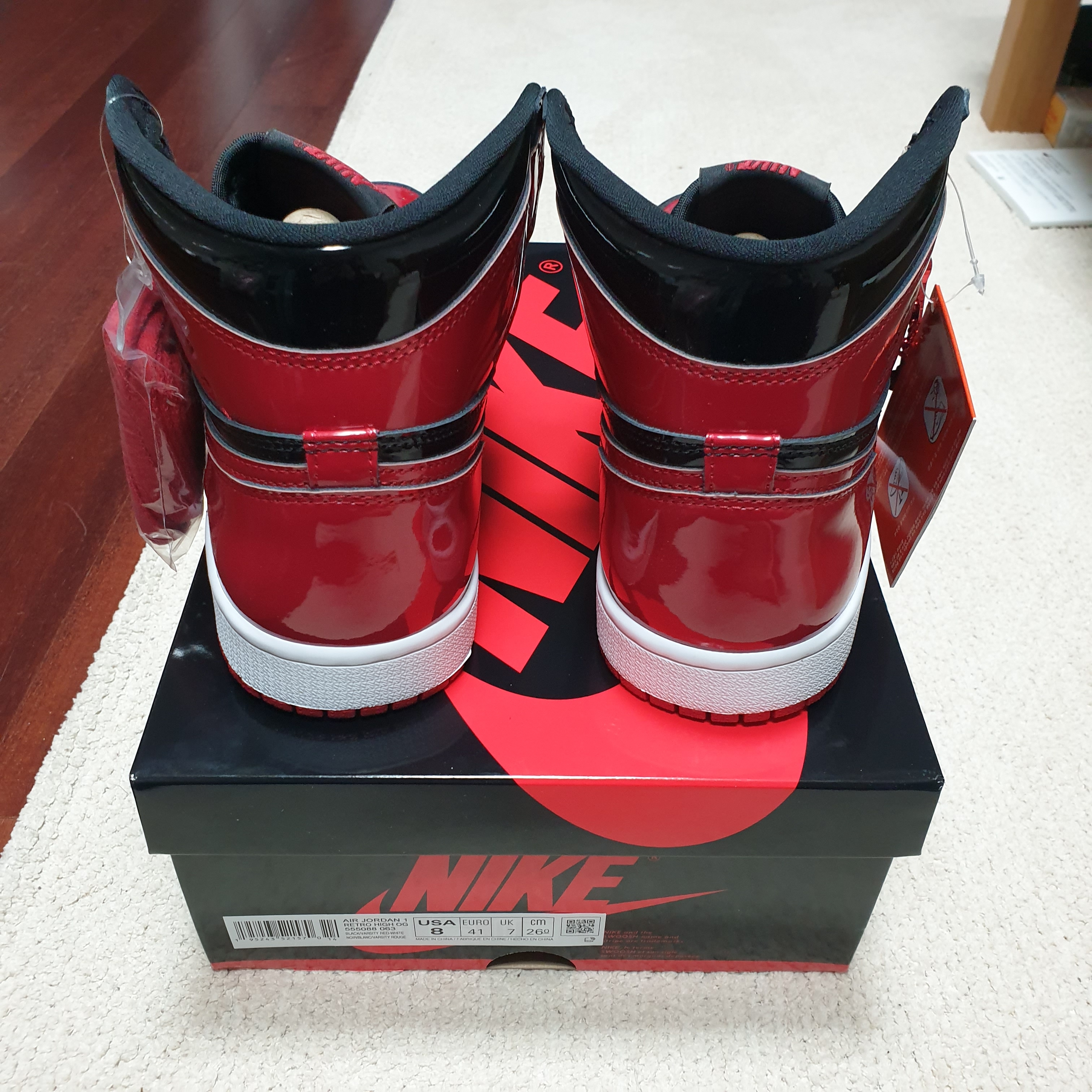 Jordan 1 Retro High OG Patent Bred 착용 스타일 - 2