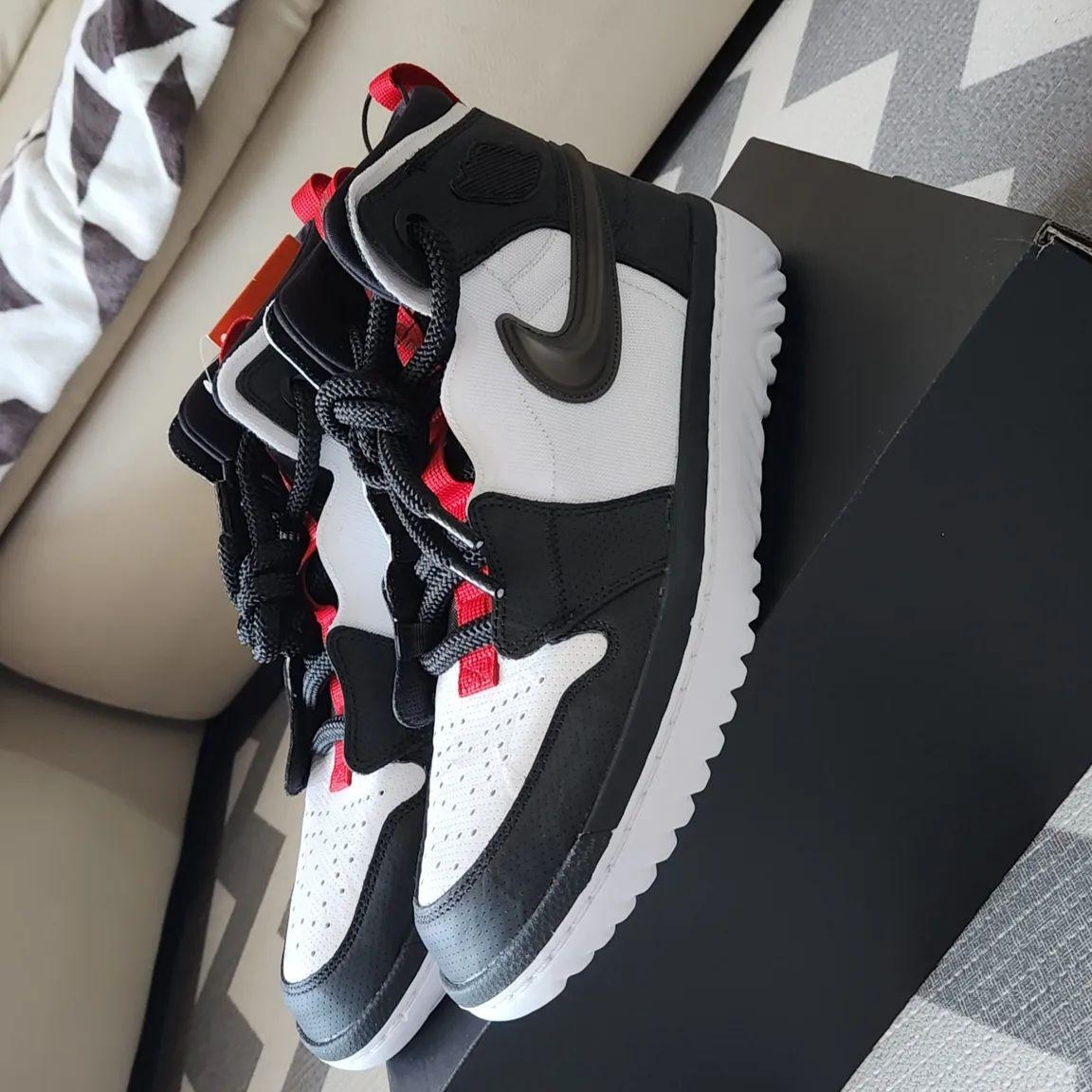 Jordan 1 High React Black White Gym Red 착용 스타일 - 1