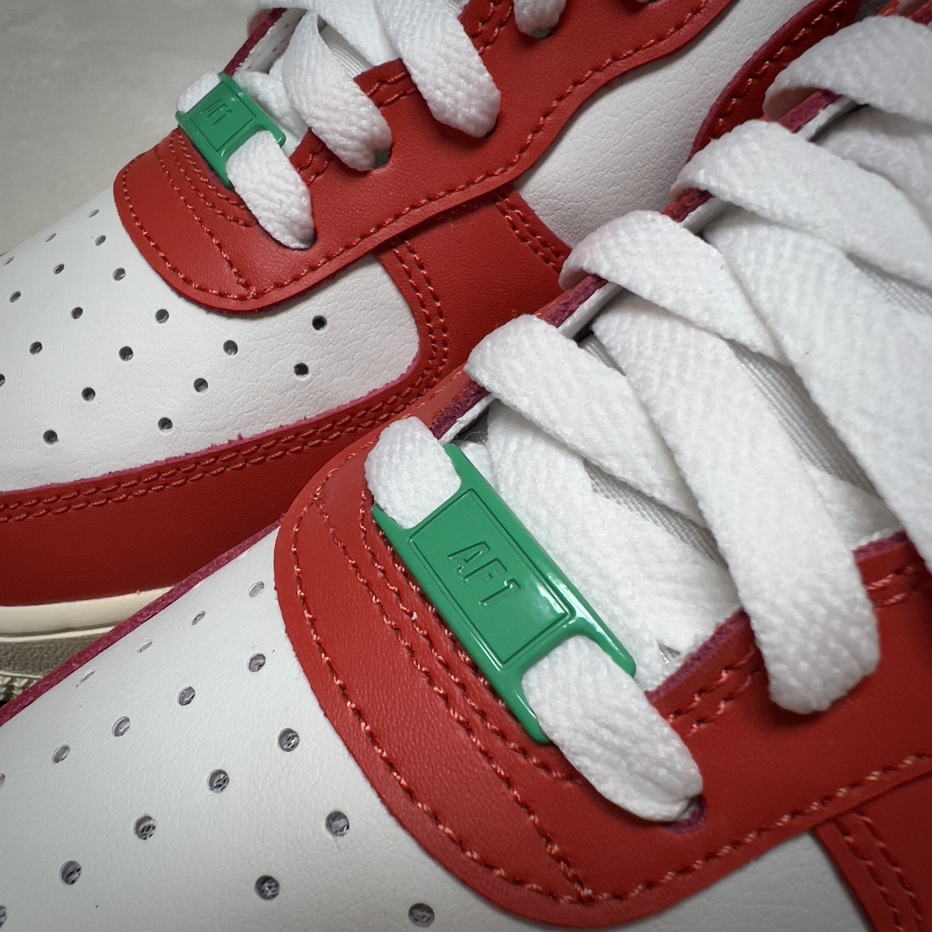 Nike Air Force 1 '07 LV8 Pojangmacha 착용 스타일 - 3