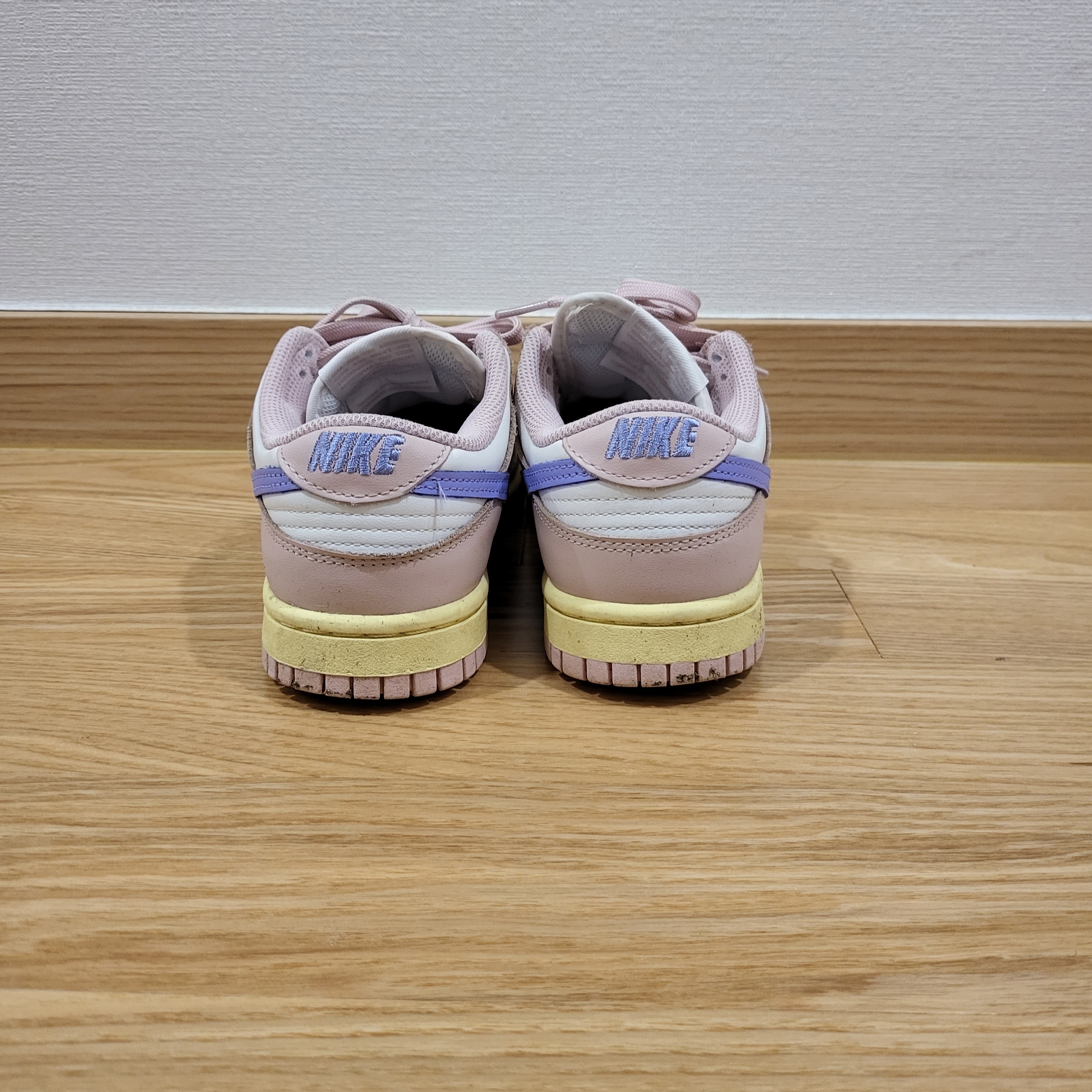 (W) Nike Dunk Low Pink Oxford 착용 스타일 - 2