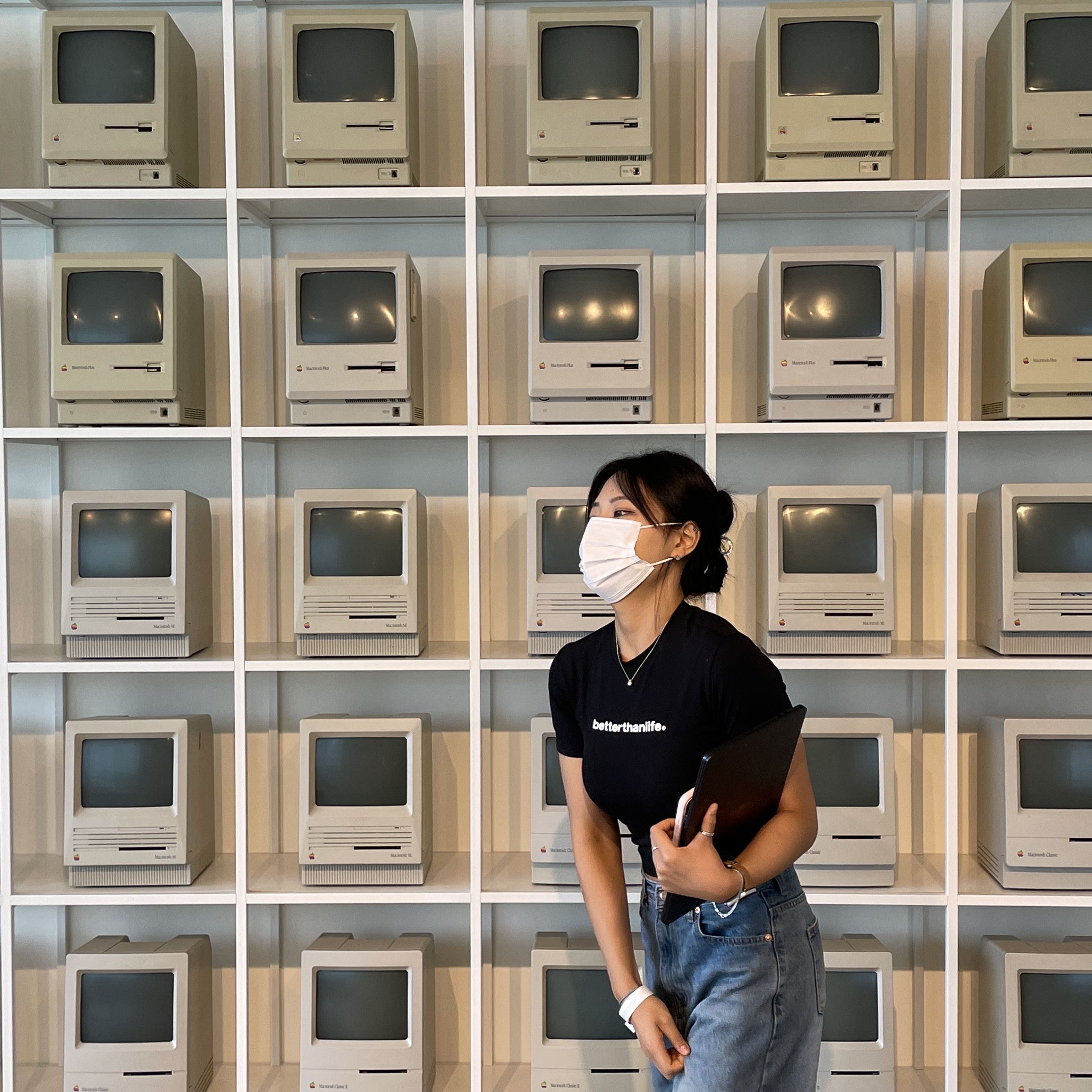 Jordan 1 Retro High OG CO.JP Midnight Navy, Apple 2022 MacBook Air 13 M2 512GB SSD / 8GB RAM Midnight (Korean Ver.) 착용 스타일 - 2