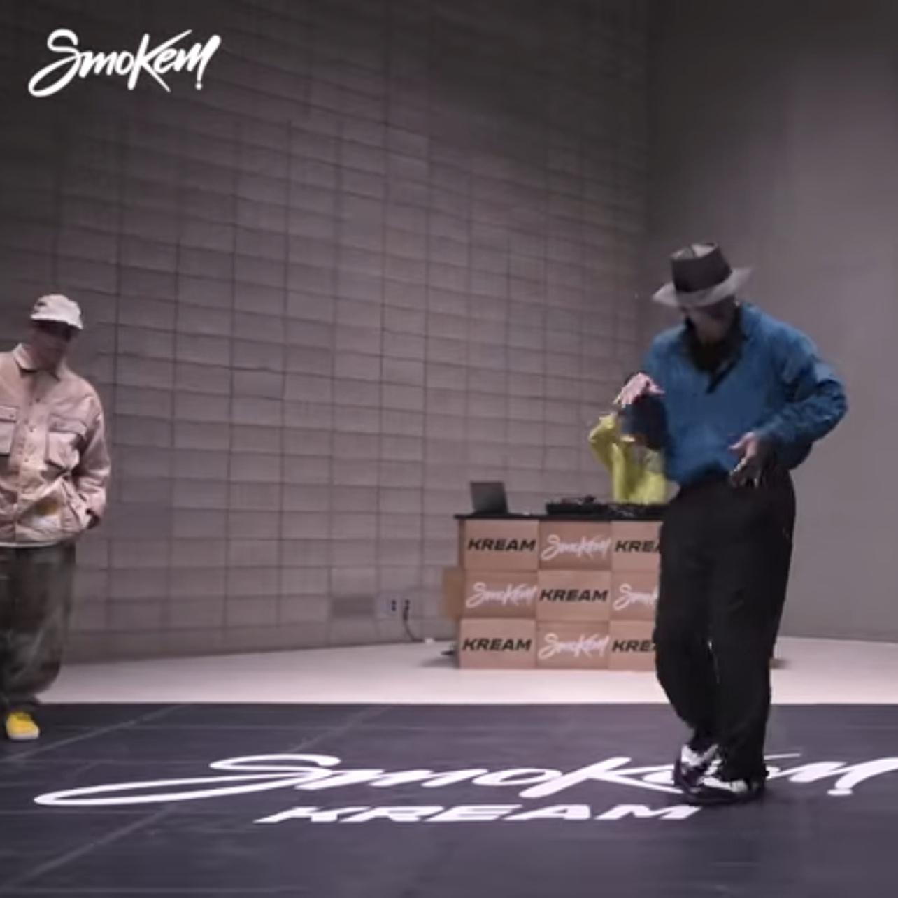 Nike Air Max 95 OG Neon 2015, Nike NSW Big Swoosh Woven Jacket Black - Asia 착용 스타일 - 2