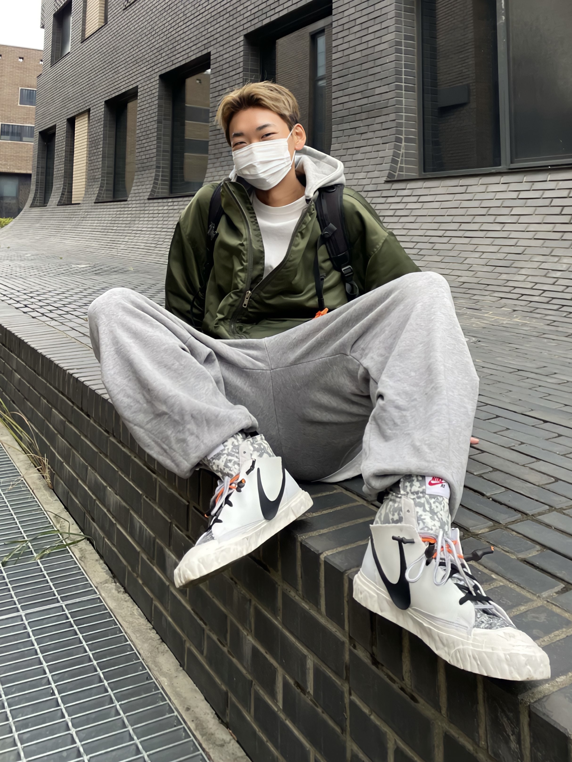 Nike x Readymade Blazer Mid White 착용 스타일 - 2