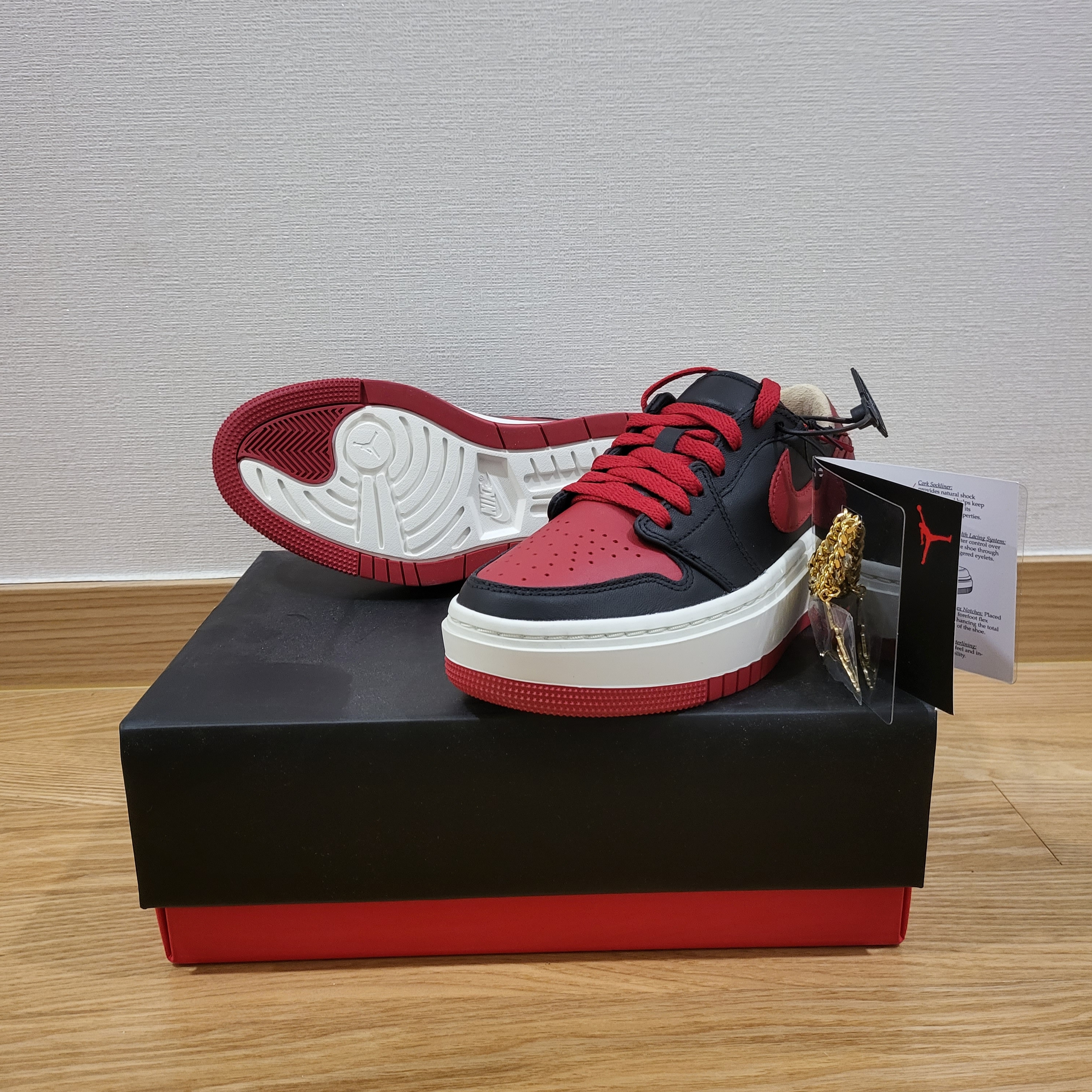 (W) Jordan 1 Elevate Low SE Bred 착용 스타일 - 2