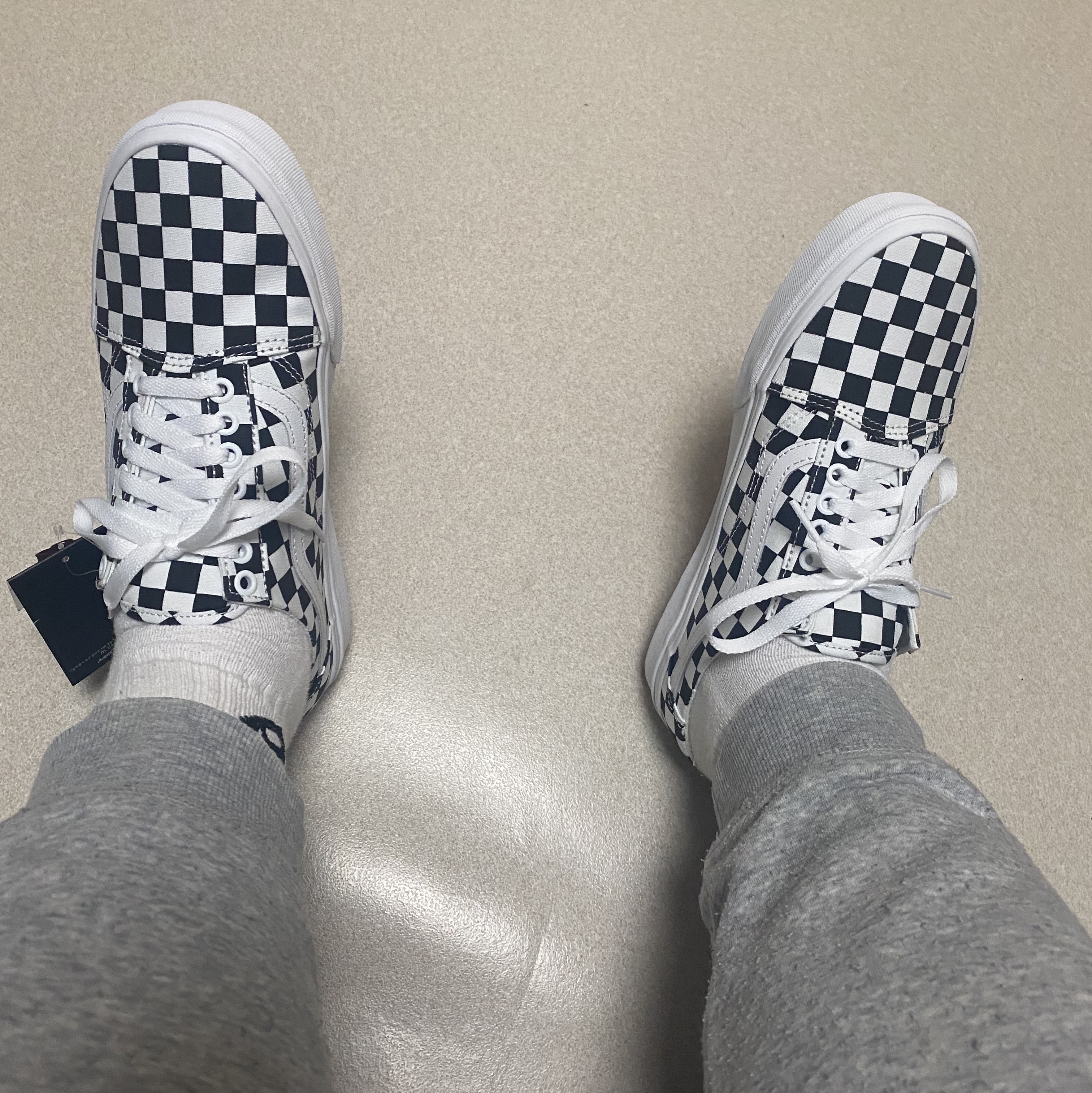 Vans Old Skool Mule Checkerboard 착용 스타일 - 1
