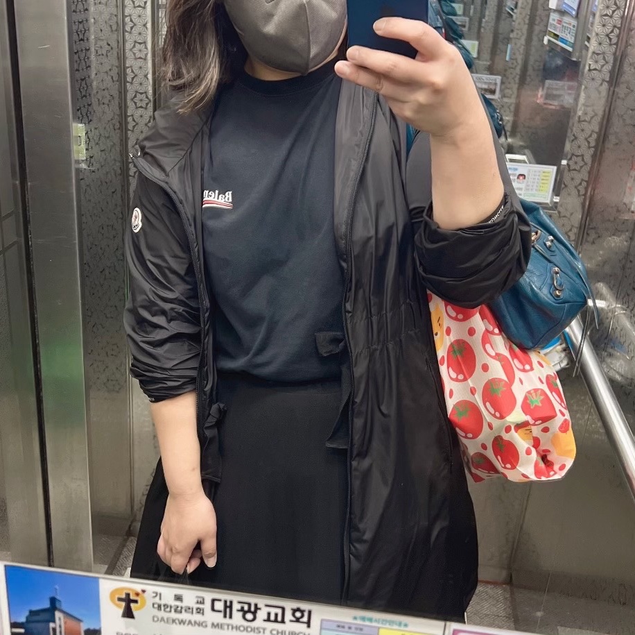 Balenciaga Political Campaign Large Fit T-Shirt Black 착용 스타일