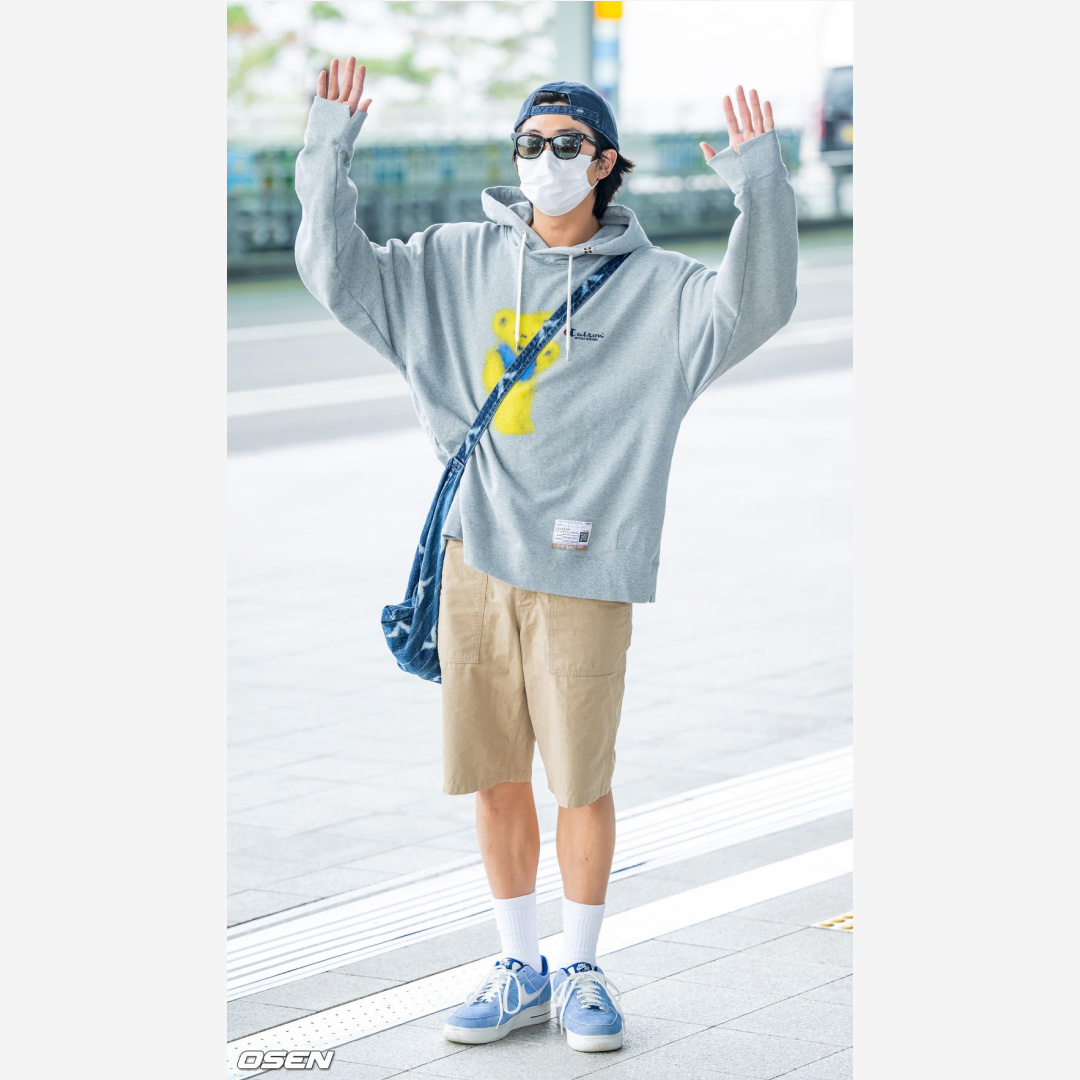 Nike Air Force 1 '07 LV8 Dusty Blue 착용 스타일 - 2