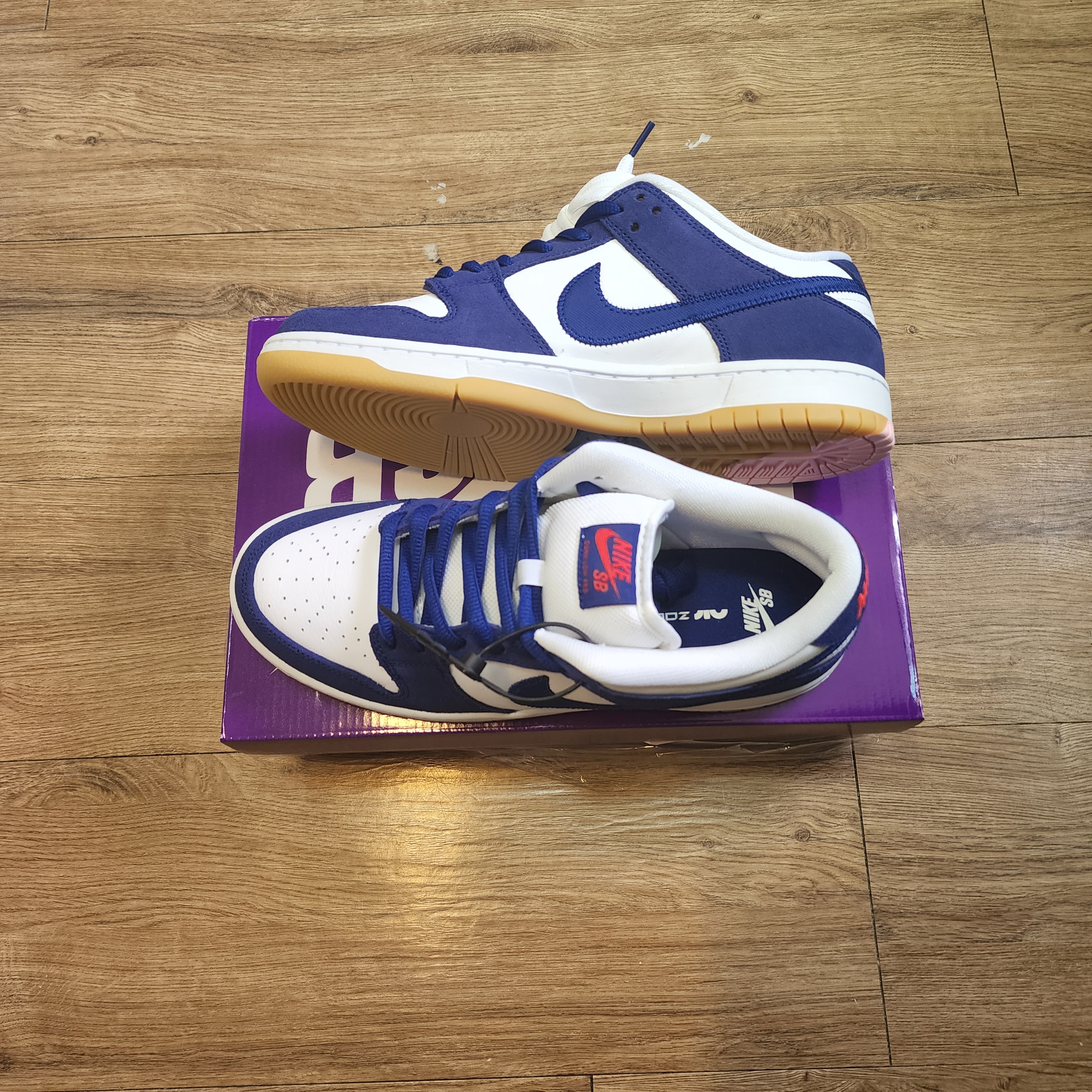 Nike SB Dunk Low Pro Premium Deep Royal Blue 착용 스타일