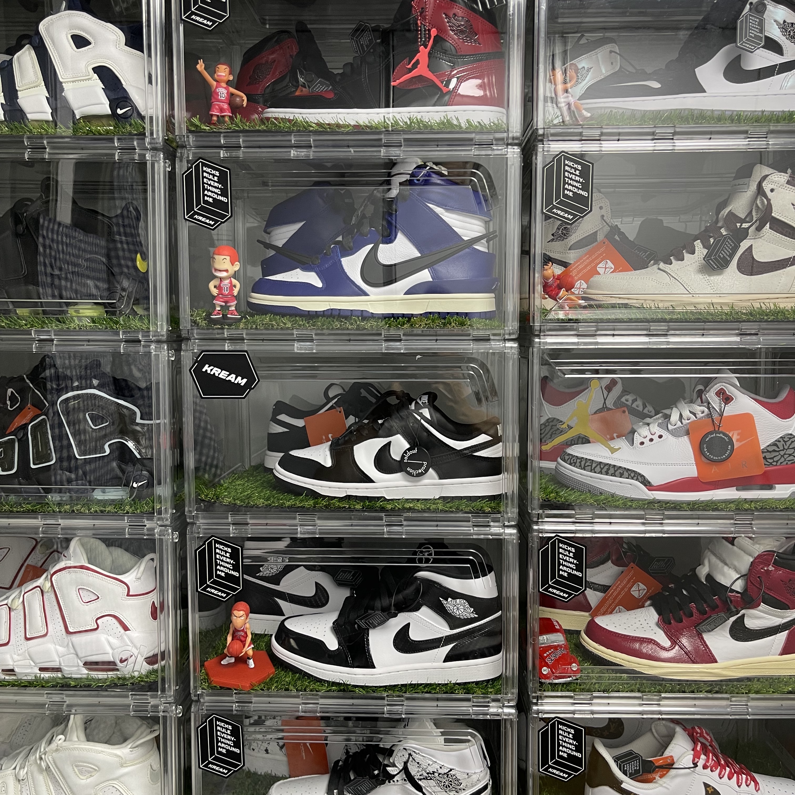 (W) Nike Dunk Low White and University Red, Nike x Ambush Dunk High Deep Royal Blue 착용 스타일 - 2