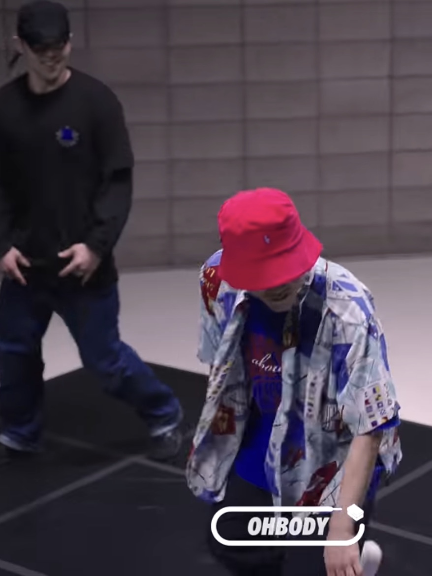 Supreme x The North Face Trekking Convertible Jacket Stone - 22SS, Nike x Supreme Air Force 1 Low White 착용 스타일 - 3
