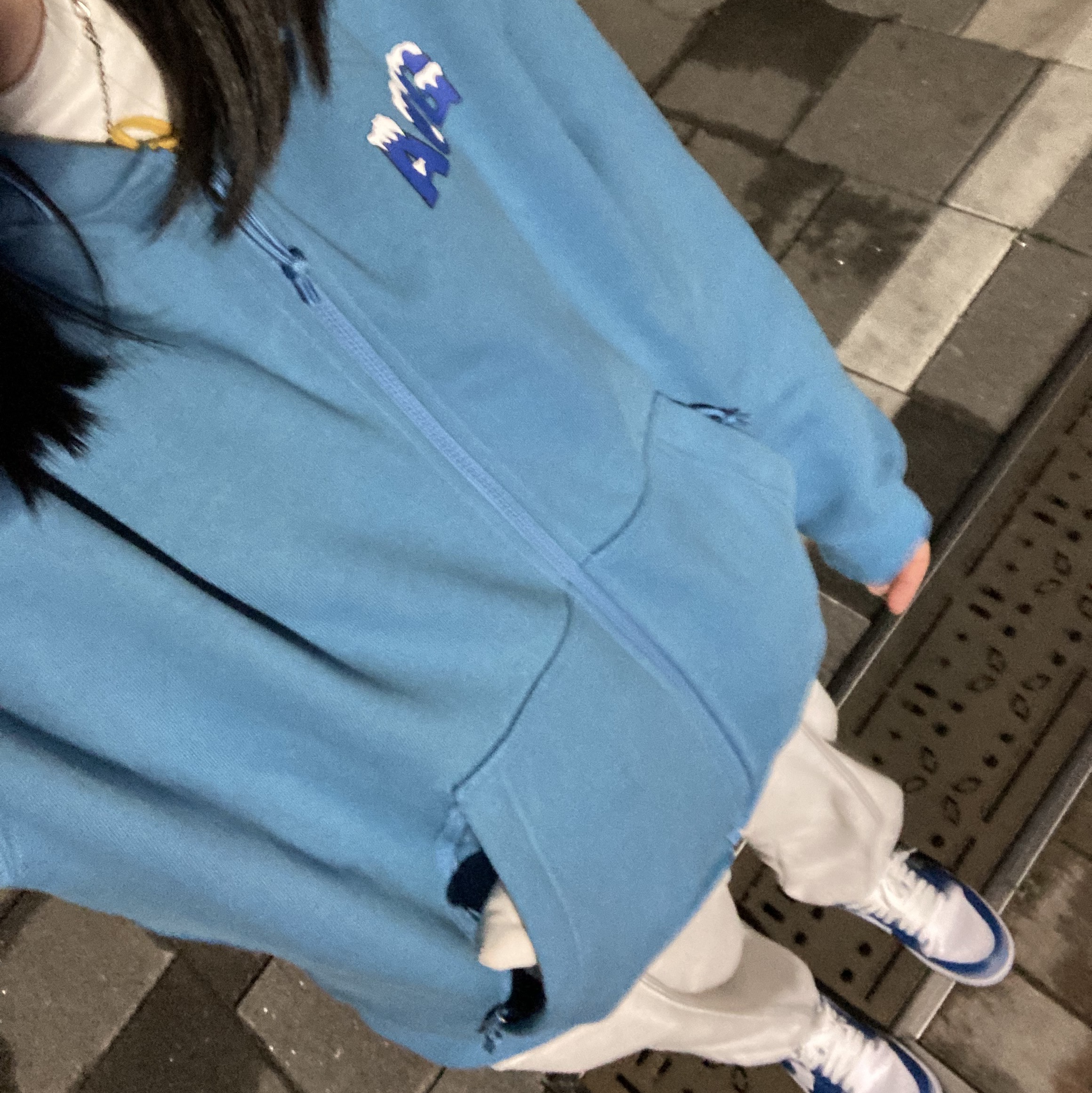 Nike ACG Therma-Fit Full Zip Graphic Hoodie Dutch Blue, (W) Jordan 1 Low White Dark Marina Blue 착용 스타일