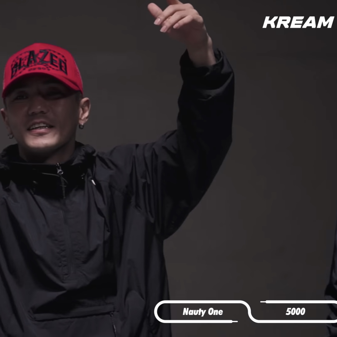 Nike Air More Uptempo Black White 2020 착용 스타일 - 2