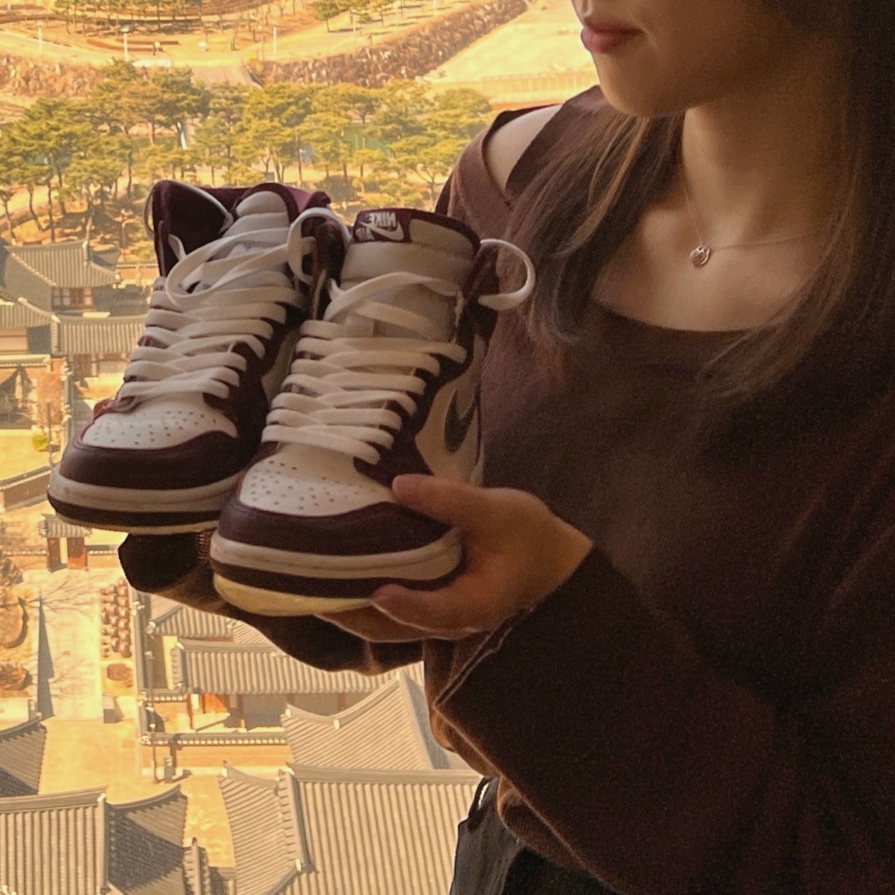 Jordan 1 Retro High OG Bordeaux 착용 스타일