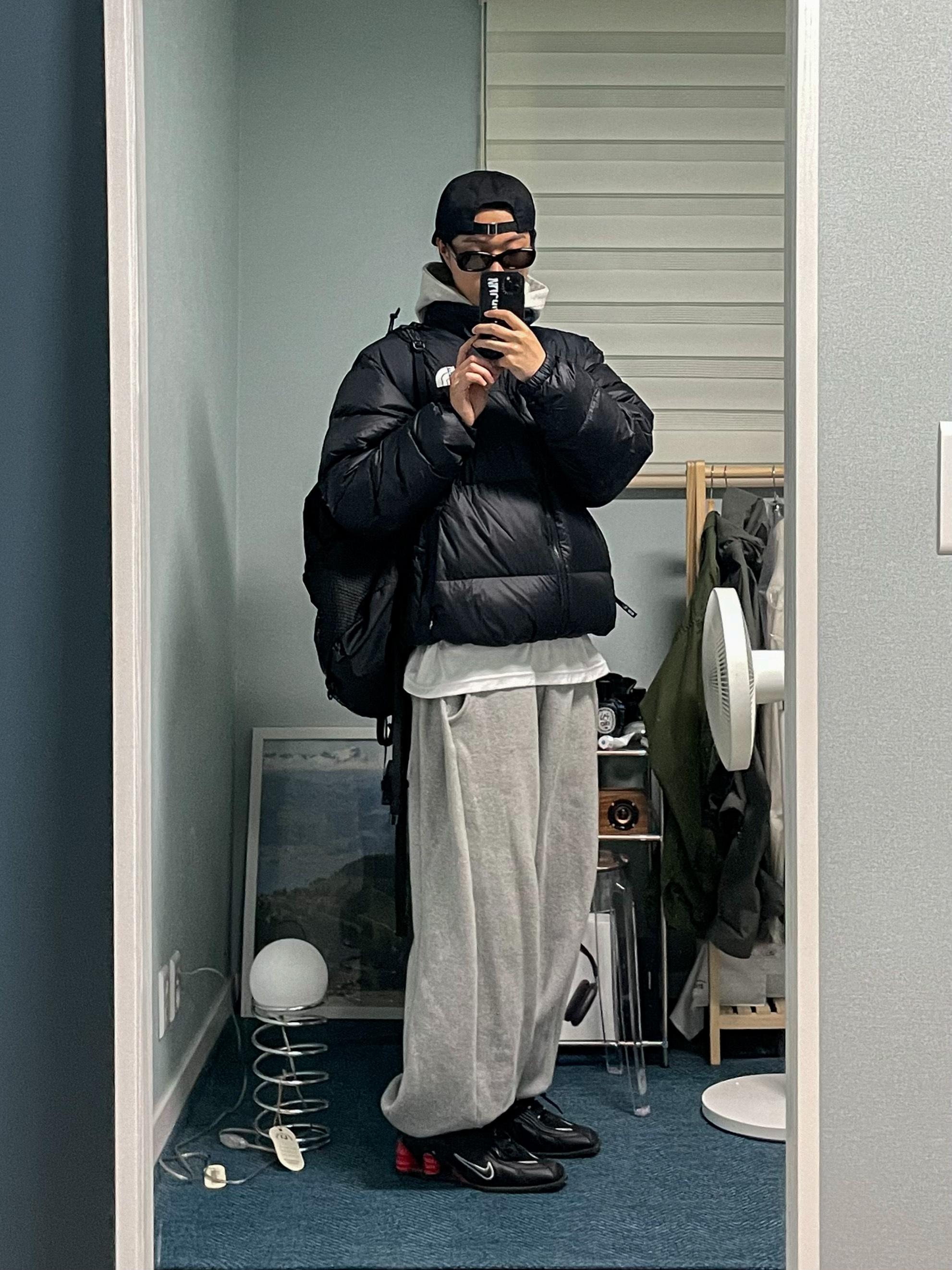 The North Face 1996 Eco Nuptse Jacket Black, Nike x Martine Rose Shox MR4 Black 착용 스타일 - 1
