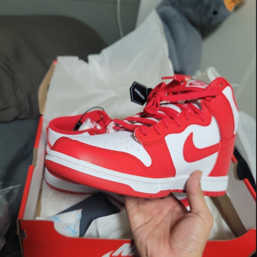 Nike Dunk High Retro Championship White and Red 착용 스타일 - 2