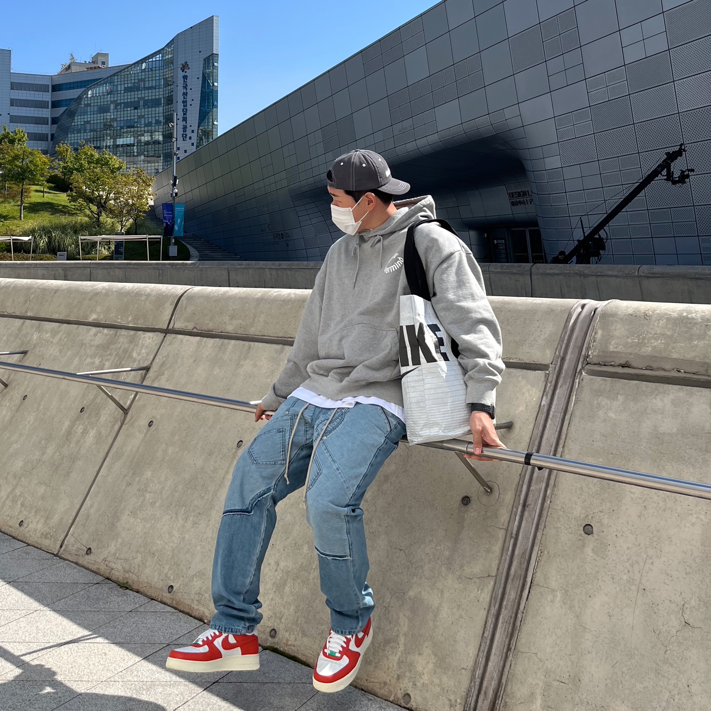 Nike Air Force 1 '07 LV8 Pojangmacha 착용 스타일 - 3