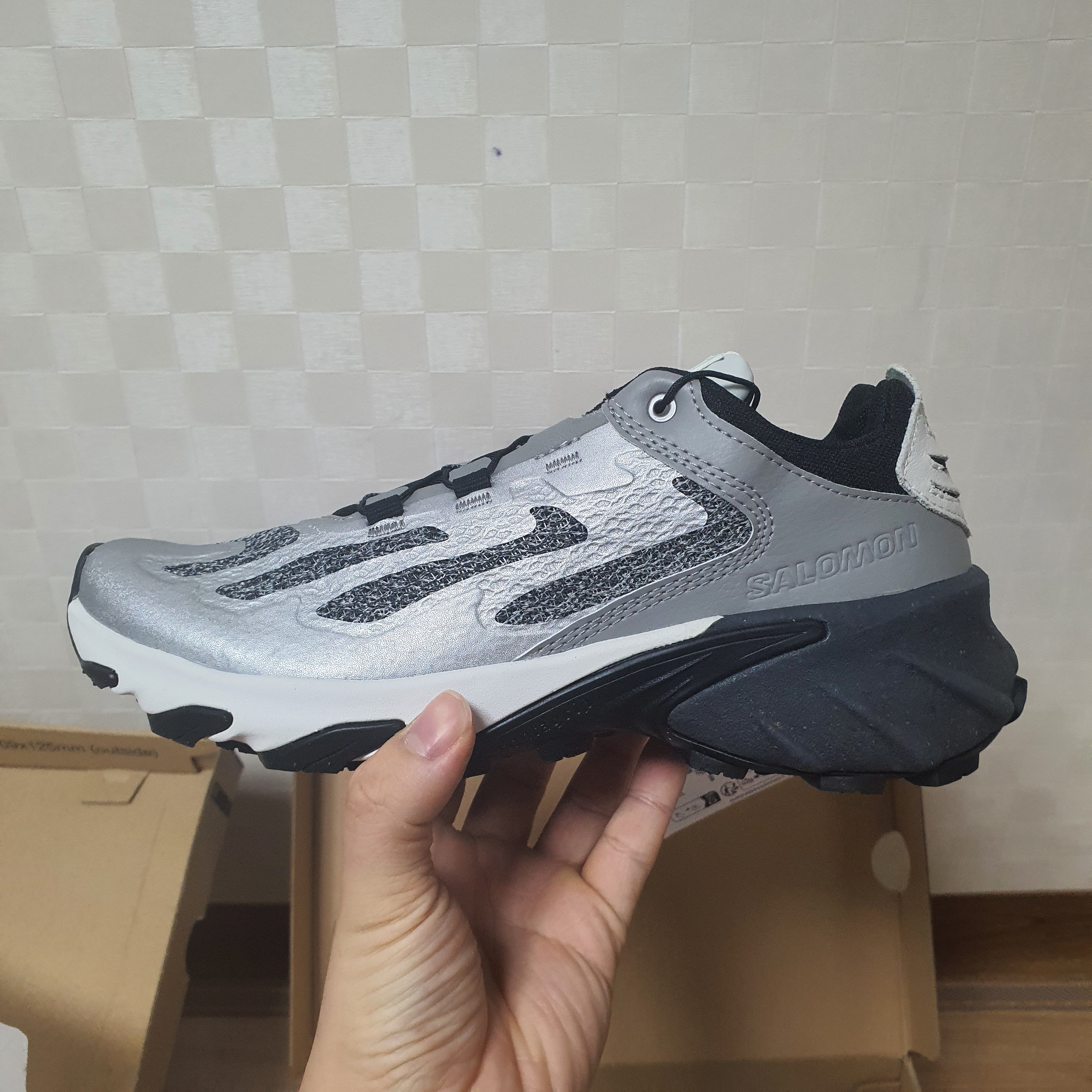 Salomon Speedverse PRG Silver Frost Grey Lunar Rock 착용 스타일 - 1