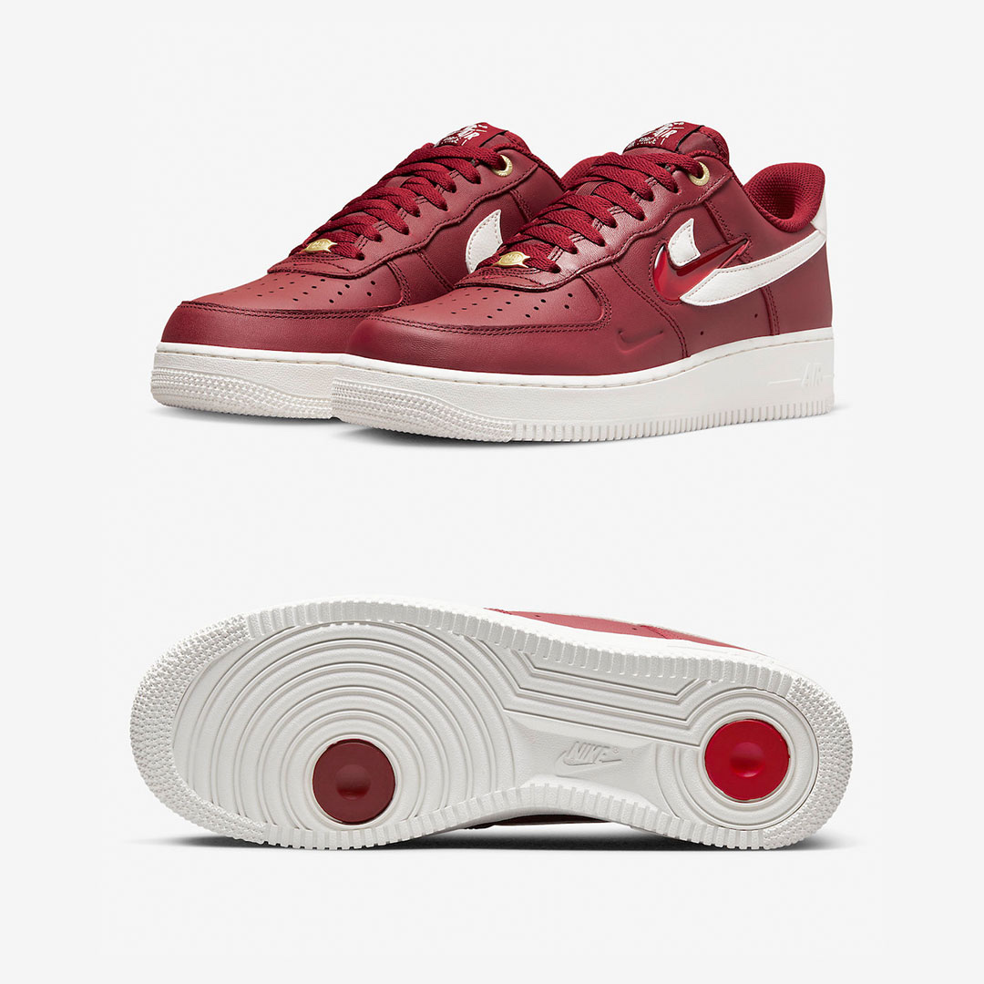 Nike Air Force 1 '07 PRM 40th Anniversary Join Forces Team Red 착용 스타일 - 2