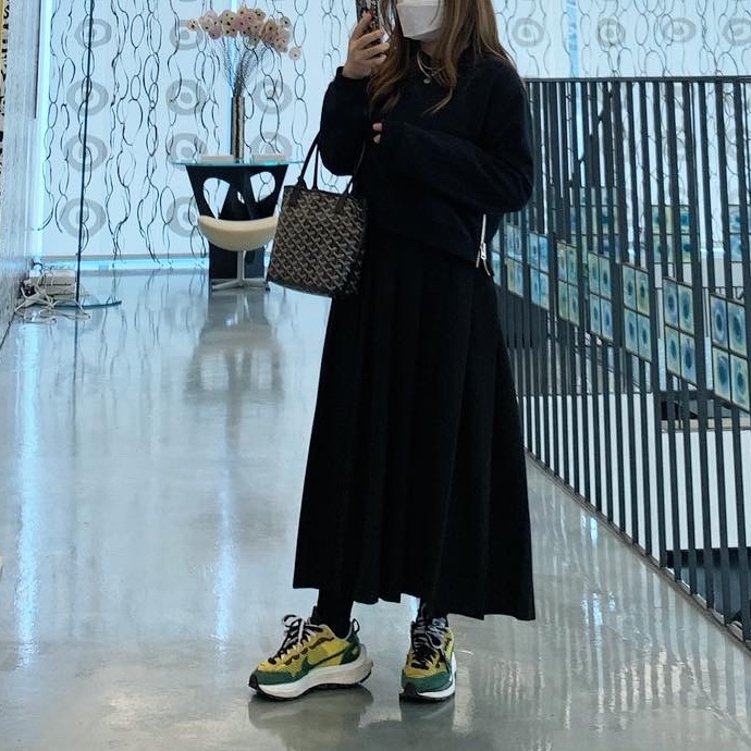 Nike x Sacai VaporWaffle Tour Yellow & Gorge Green Sail 착용 스타일 - 1