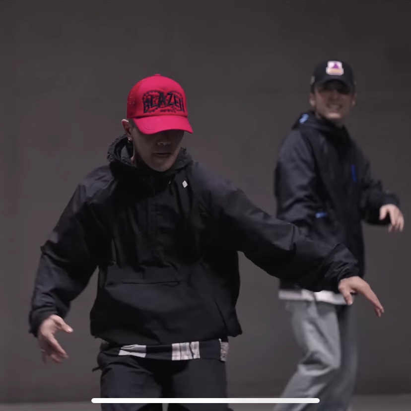 Jordan 1 Mid Elephant Toe 착용 스타일 - 2