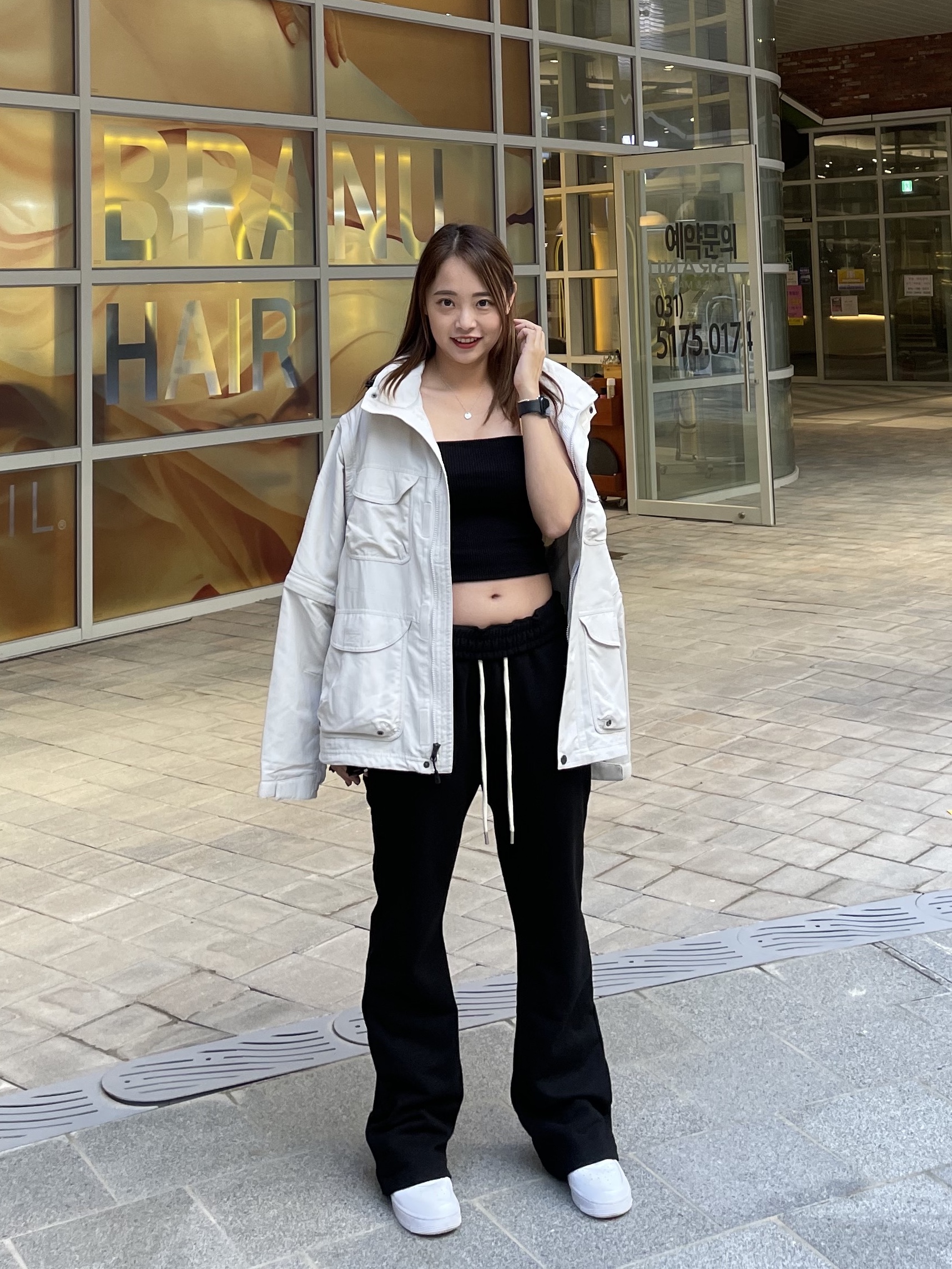 Supreme x The North Face Trekking Convertible Jacket Stone - 22SS, Nike x Supreme Air Force 1 Low White 착용 스타일 - 4