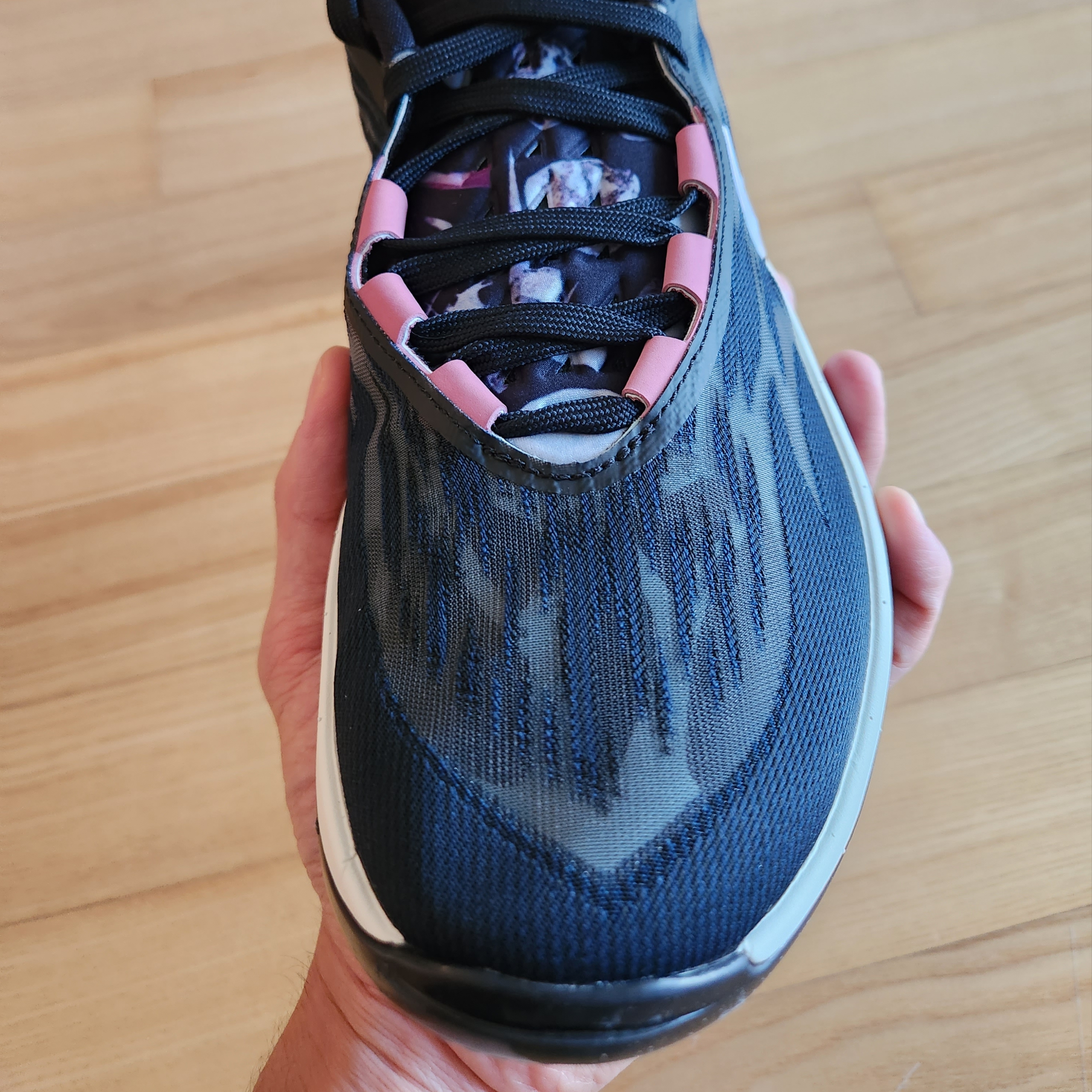 Nike Air Zoom GT Cut 2 Black Desert Berry 착용 스타일 - 3