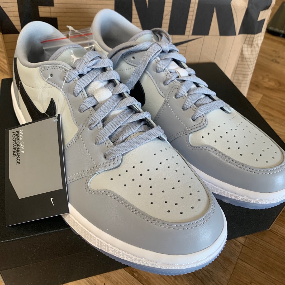 Jordan 1 Low Golf Wolf Grey 착용 스타일 - 1