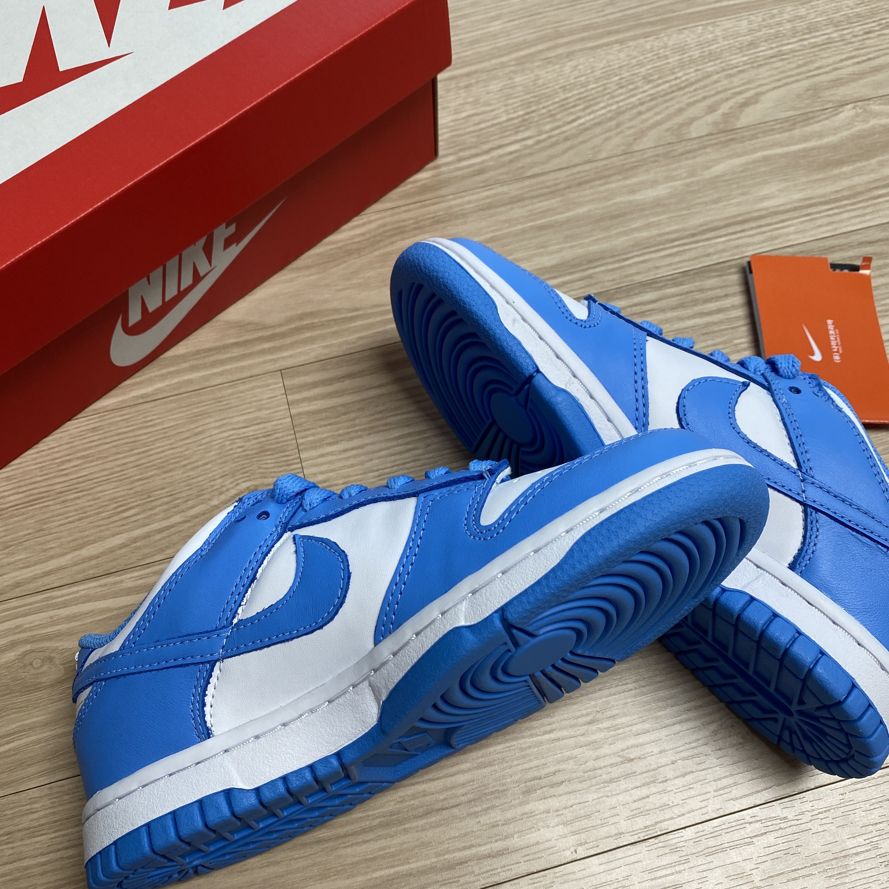 (GS) Nike Dunk Low University Blue 착용 스타일 - 2