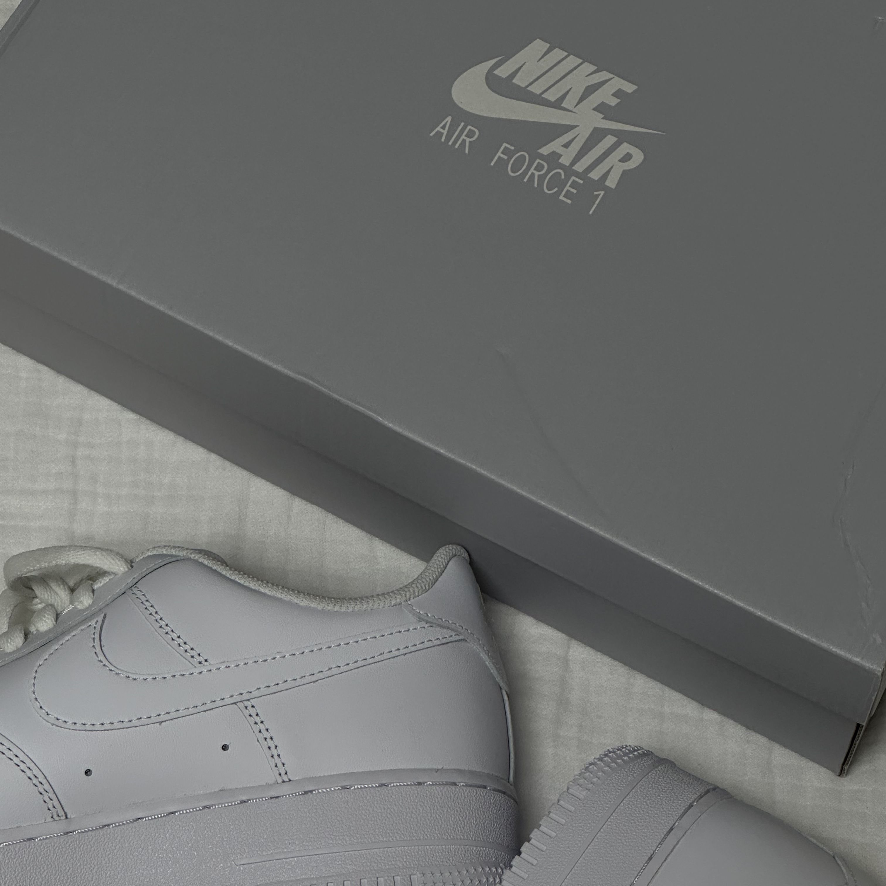 Nike Air Force 1 '07 Low White 착용 스타일 - 2