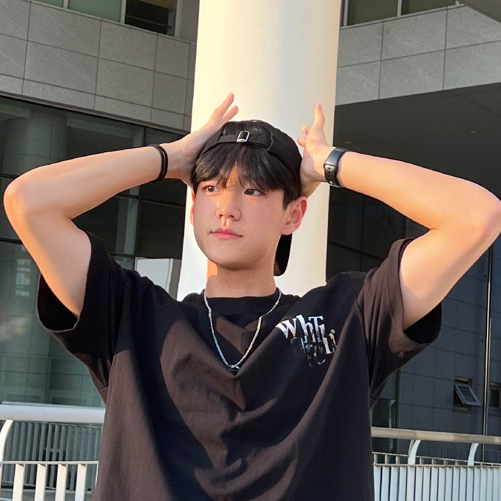 KREAM 프로필 이미지