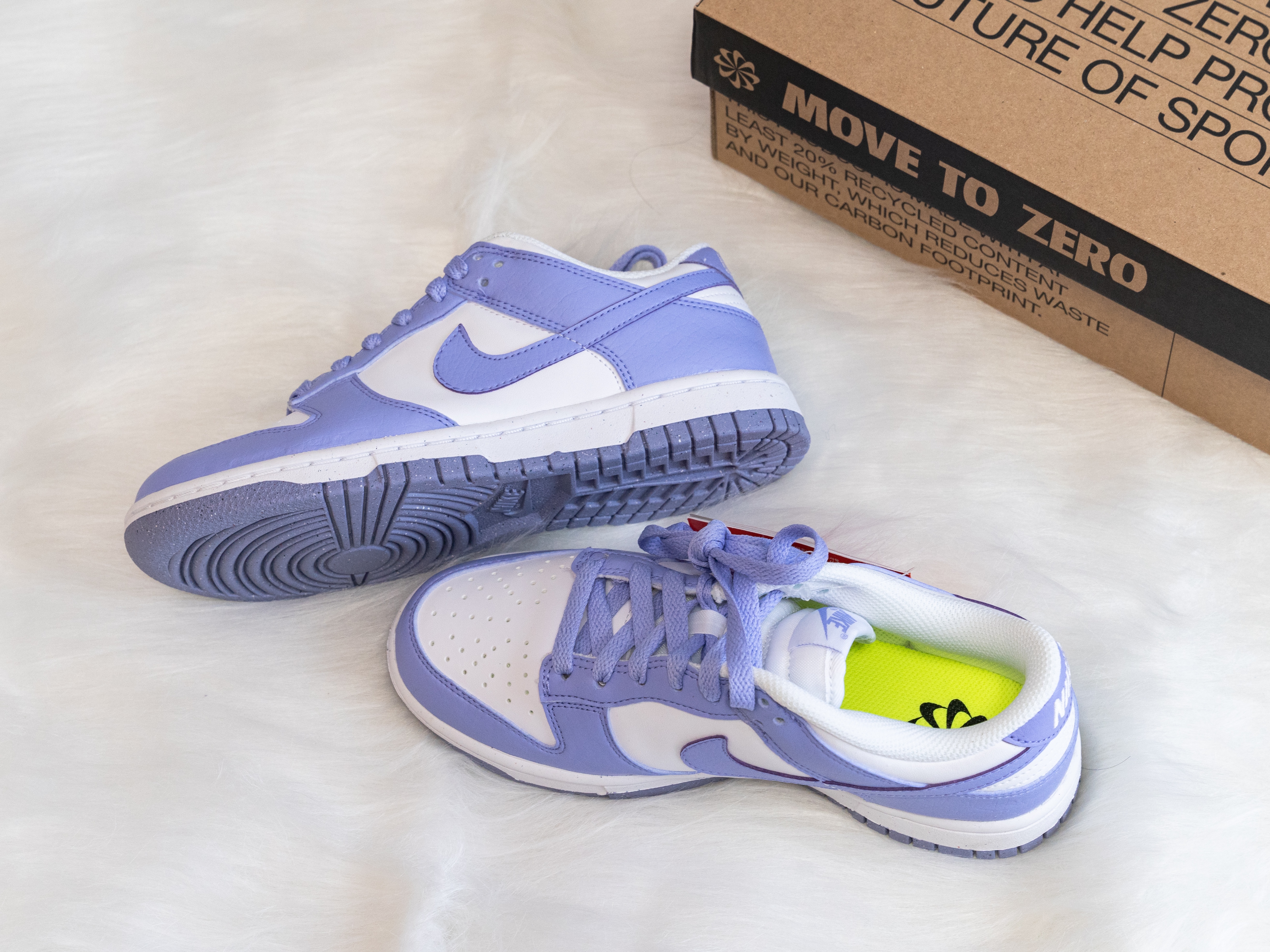 (W) Nike Dunk Low Next Nature Lilac 착용 스타일 - 1