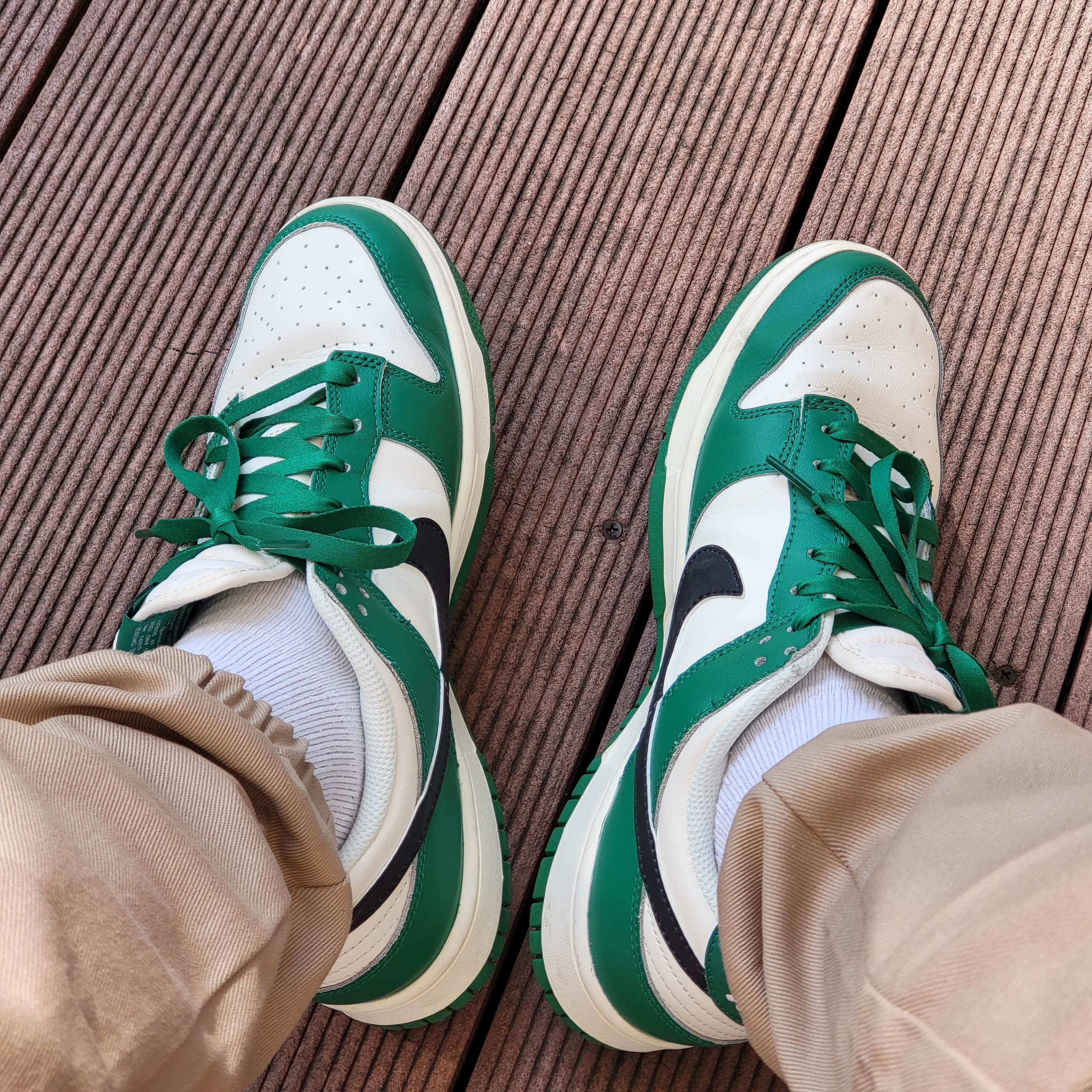 Nike Dunk Low Retro SE Jackpot Malachite 착용 스타일 - 1