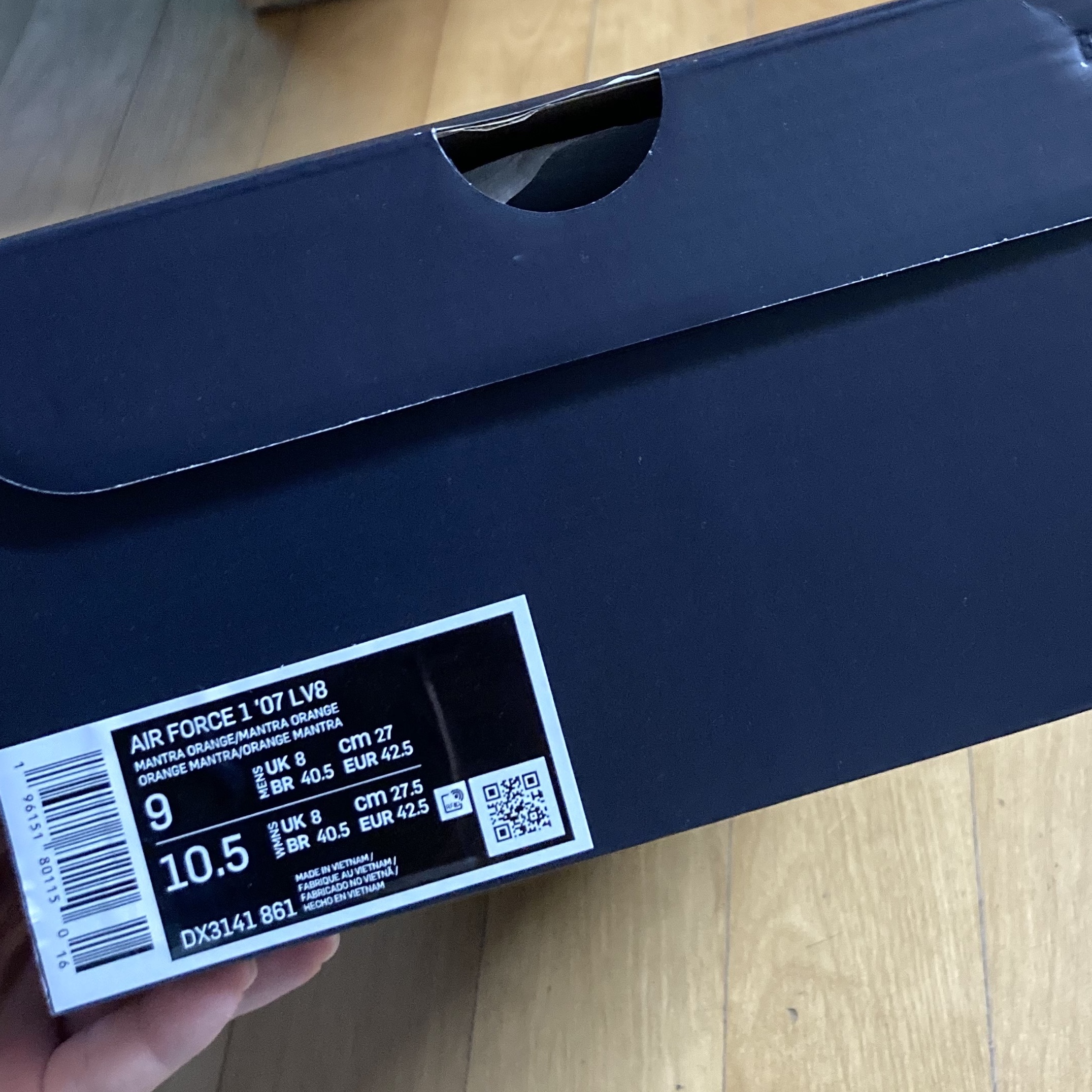 Nike Air Force 1 '07 LV8 Pojangmacha 착용 스타일 - 2