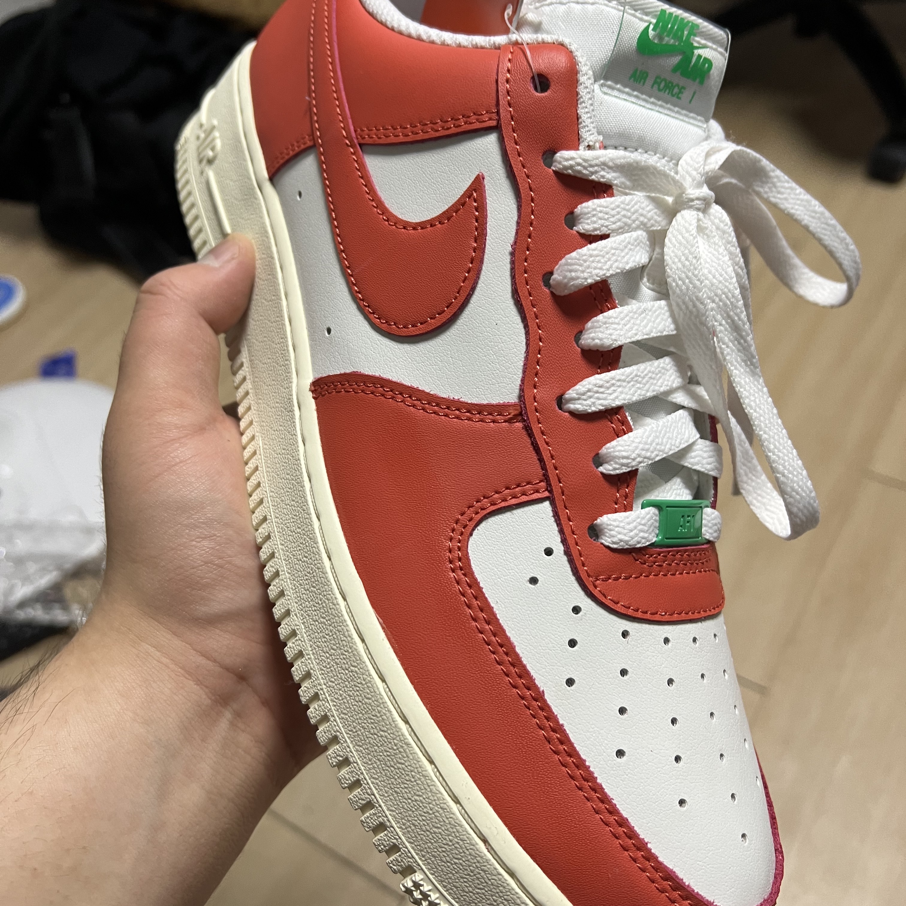 Nike Air Force 1 '07 LV8 Pojangmacha 착용 스타일