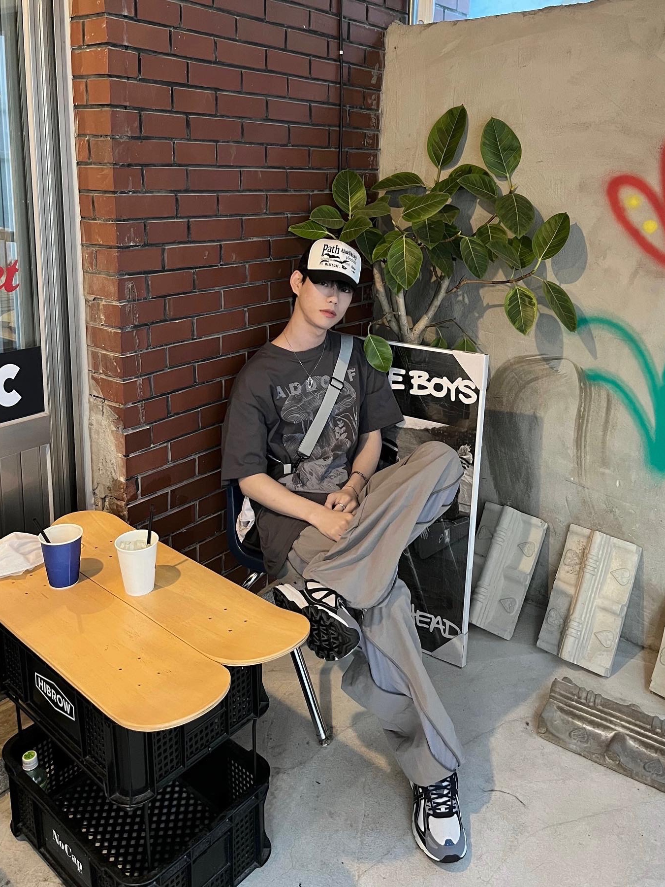 Sansan Gear Zipper Pants Gray - 22SS, Asics Gel-Venture 6 SPS Glacier Grey 착용 스타일 - 1
