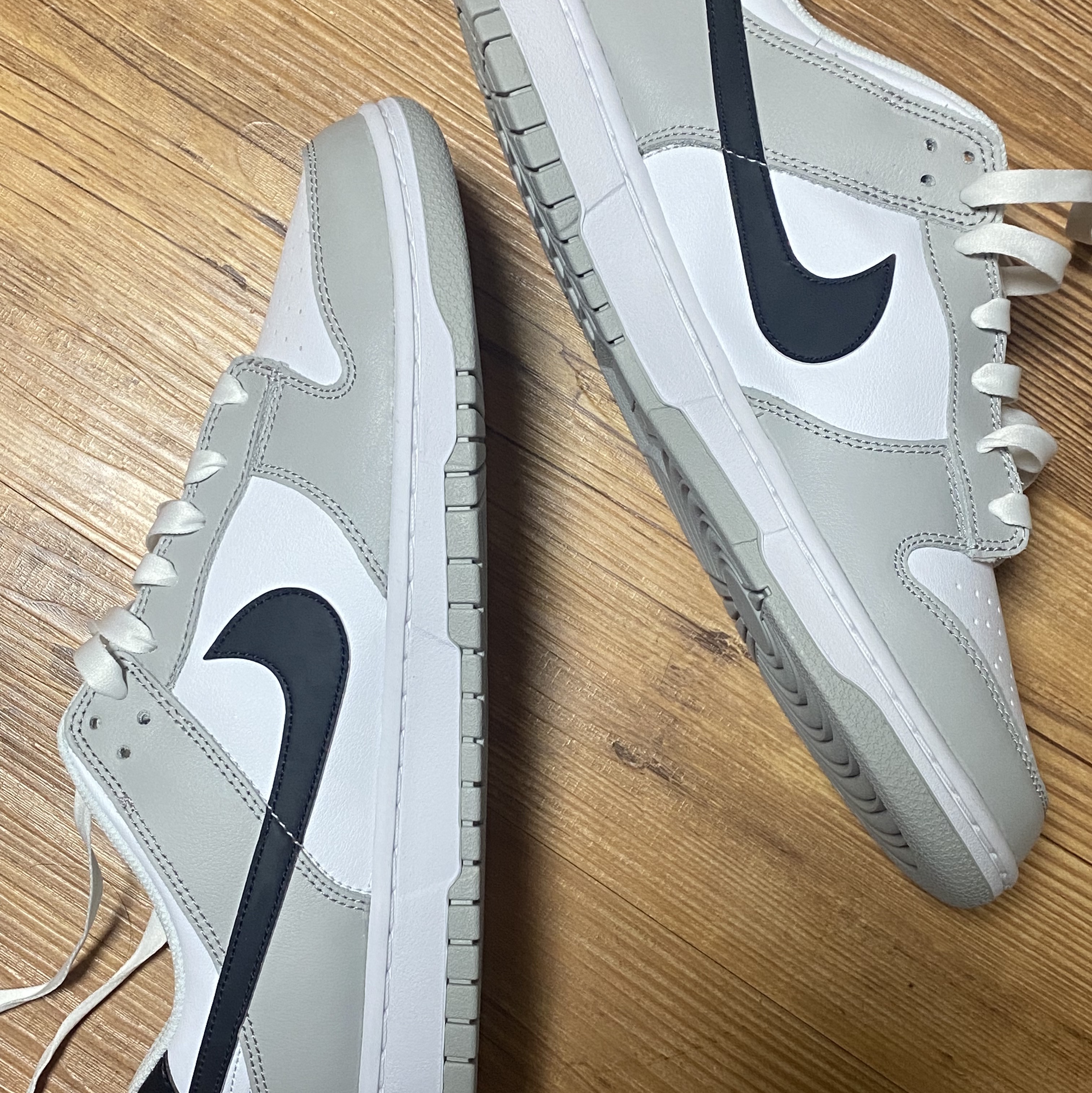 Nike Dunk Low Retro SE Jackpot Grey Fog 착용 스타일