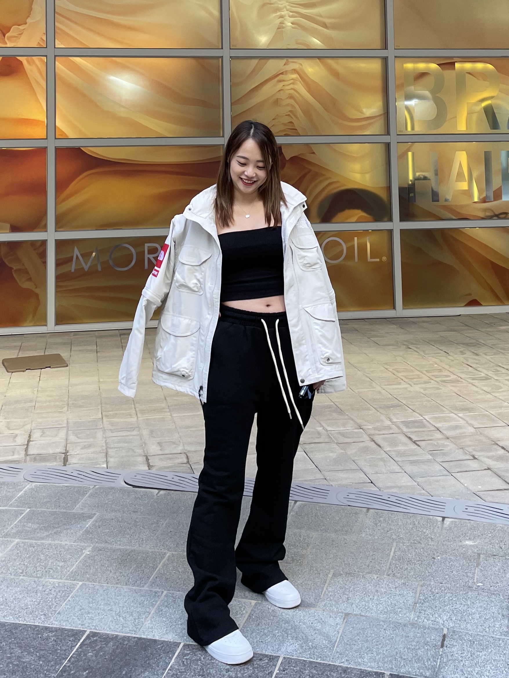 Supreme x The North Face Trekking Convertible Jacket Stone - 22SS, Nike x Supreme Air Force 1 Low White 착용 스타일 - 3