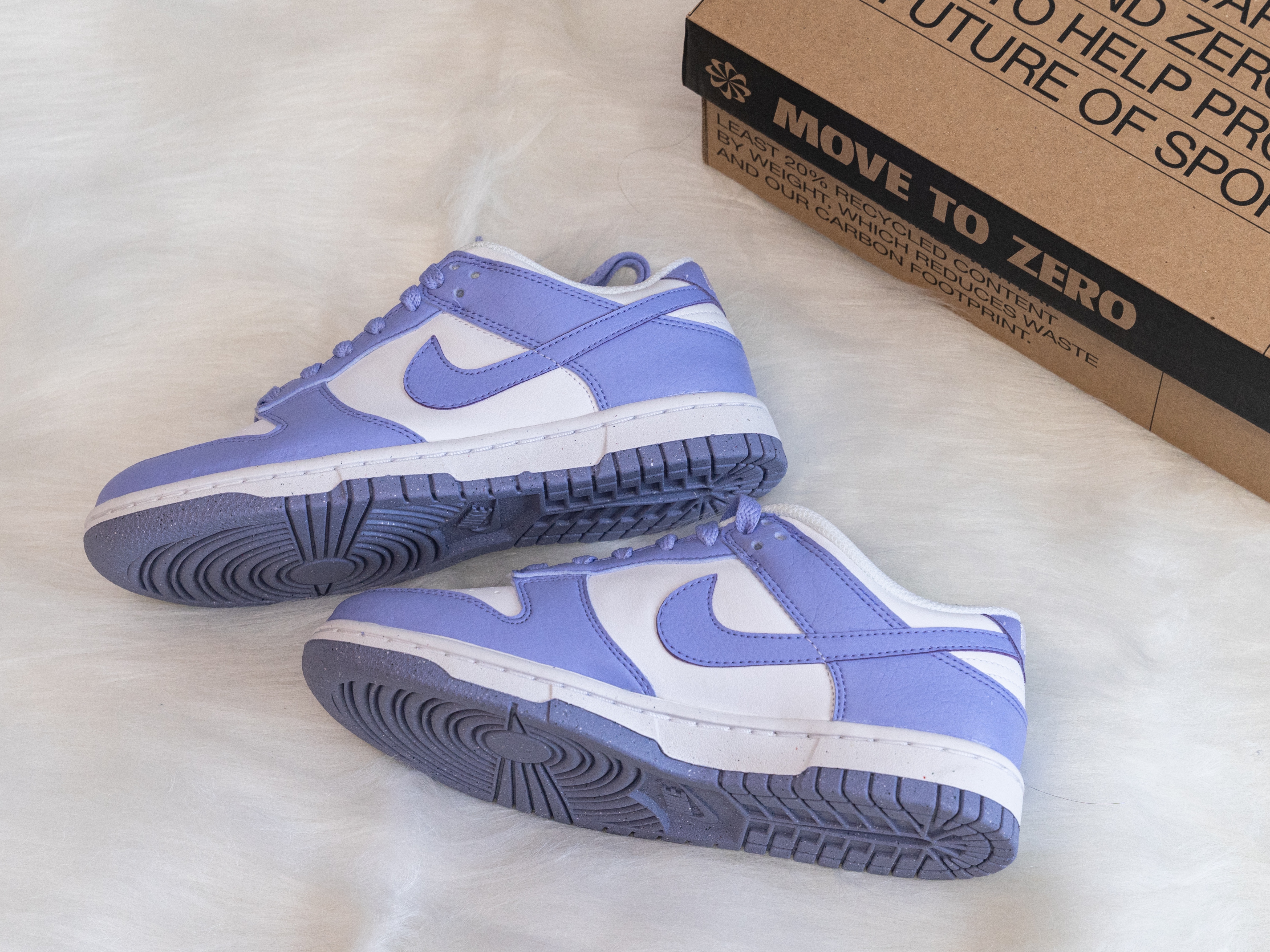 (W) Nike Dunk Low Next Nature Lilac 착용 스타일 - 2