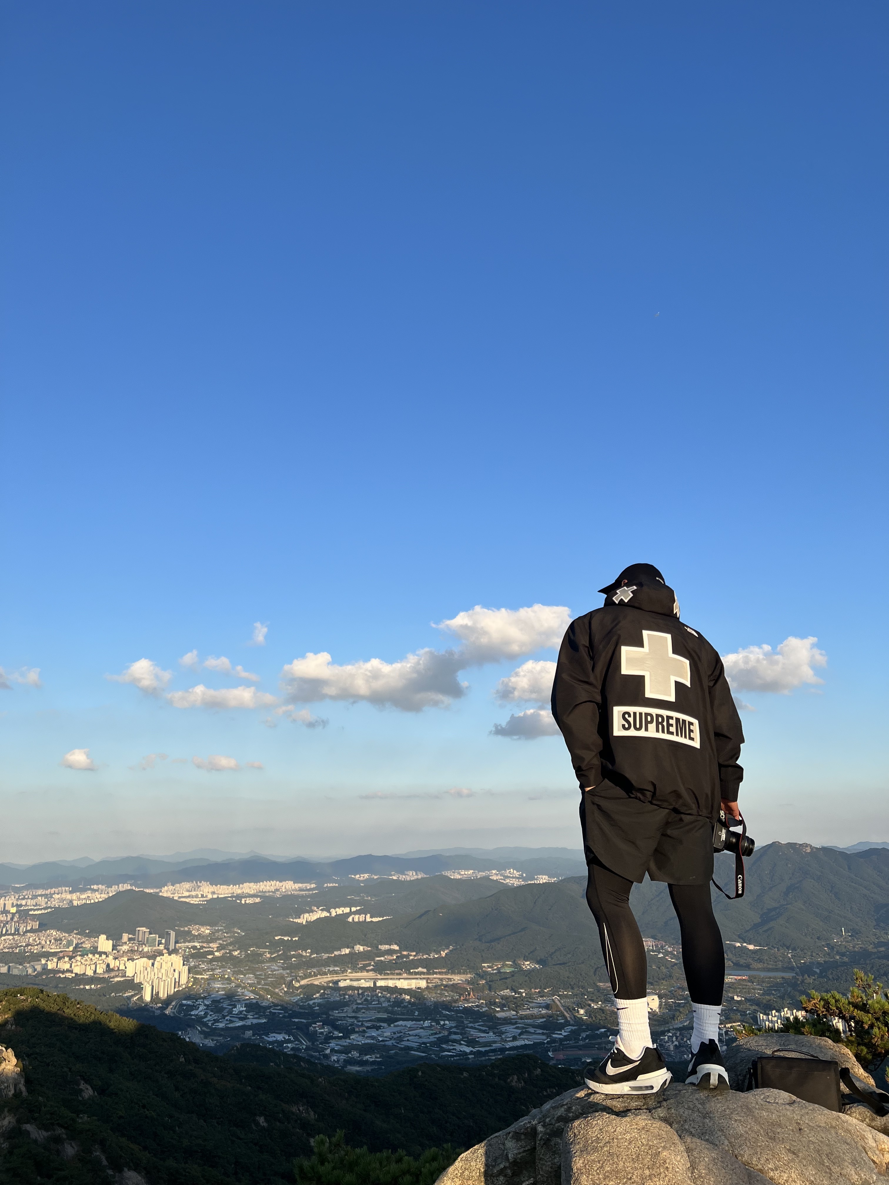 Supreme x The North Face Summit Series Rescue Mountain Pro Jacket Black - 22SS 착용 스타일 - 3