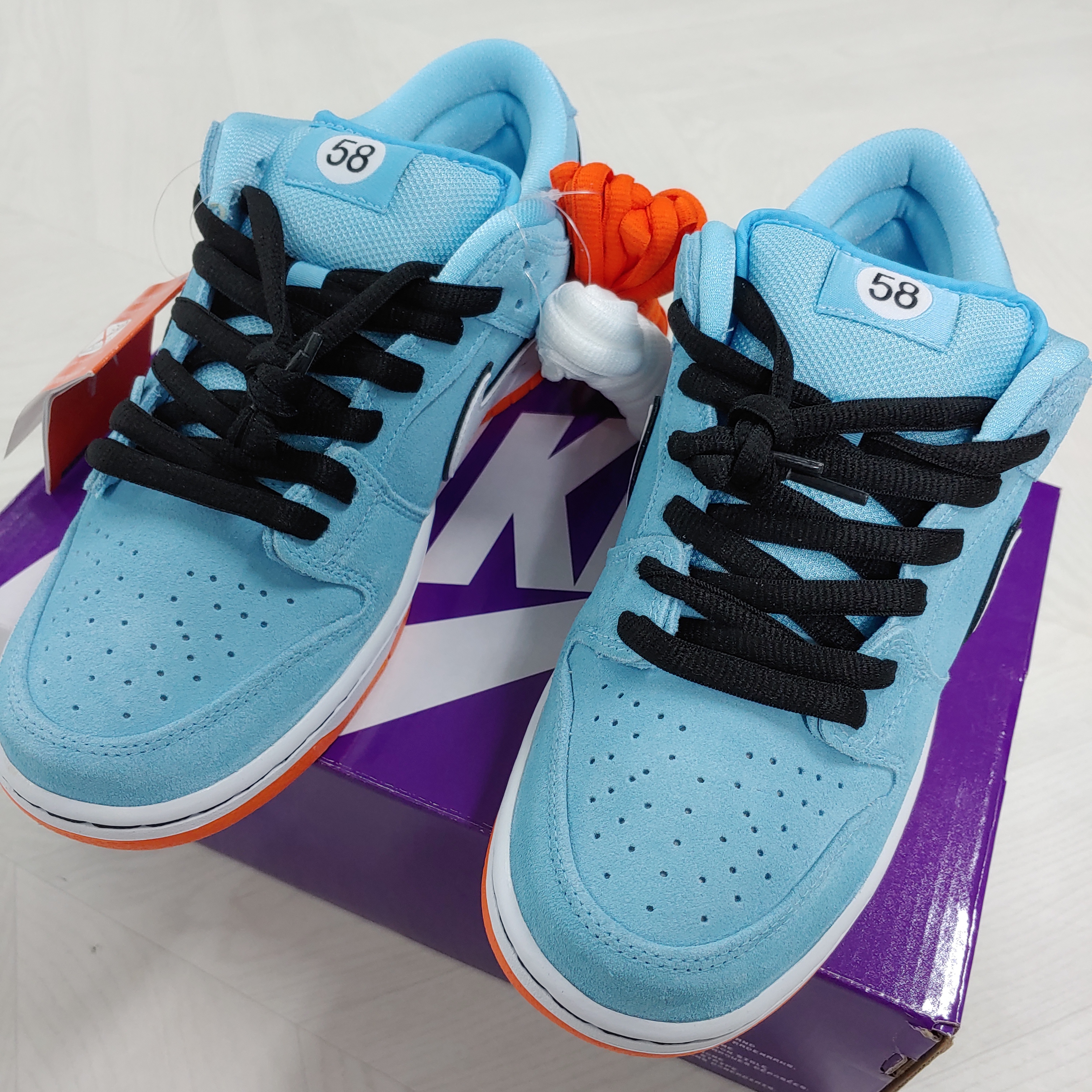 Nike SB Dunk Low Pro Blue Chill 착용 스타일 - 1
