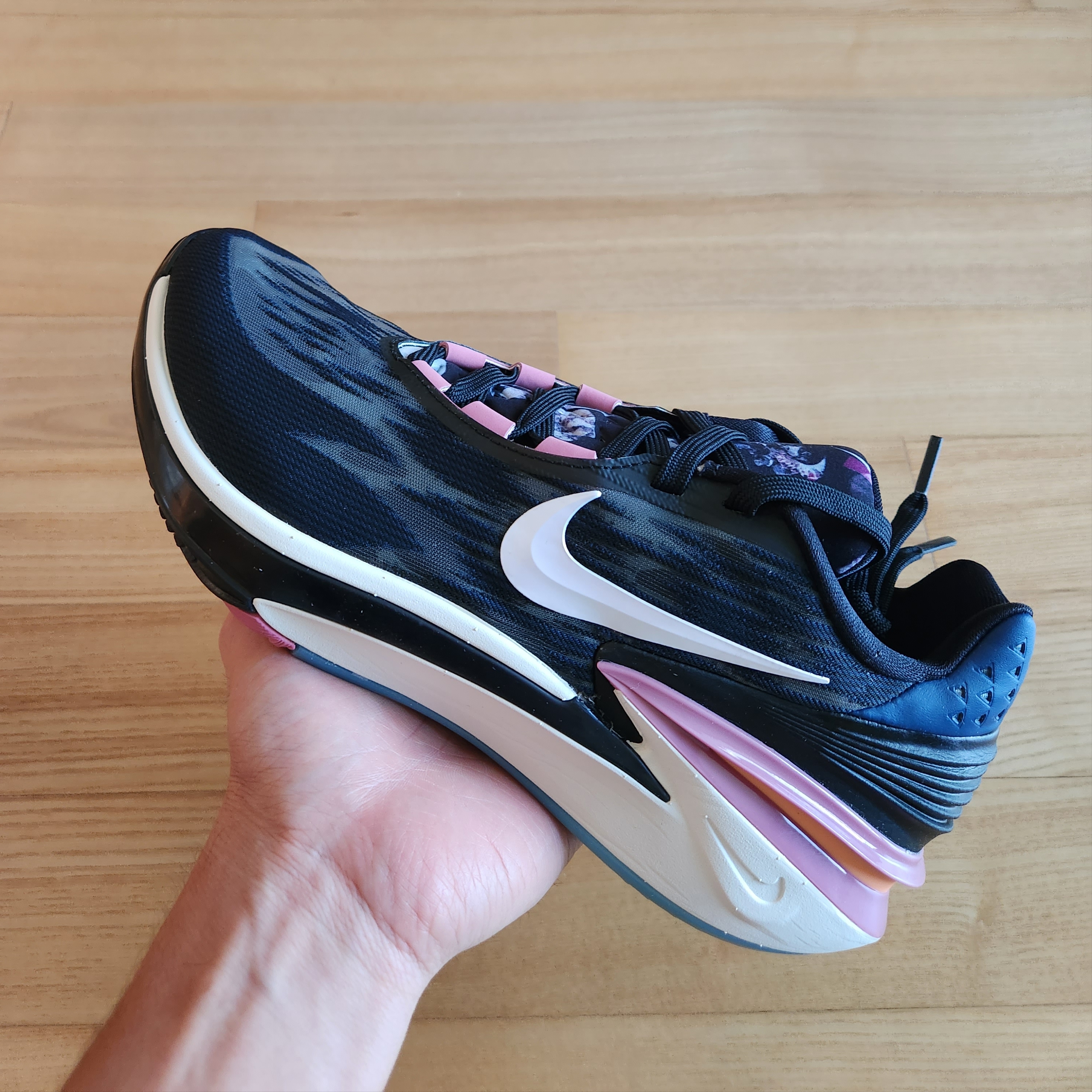 Nike Air Zoom GT Cut 2 Black Desert Berry 착용 스타일 - 4