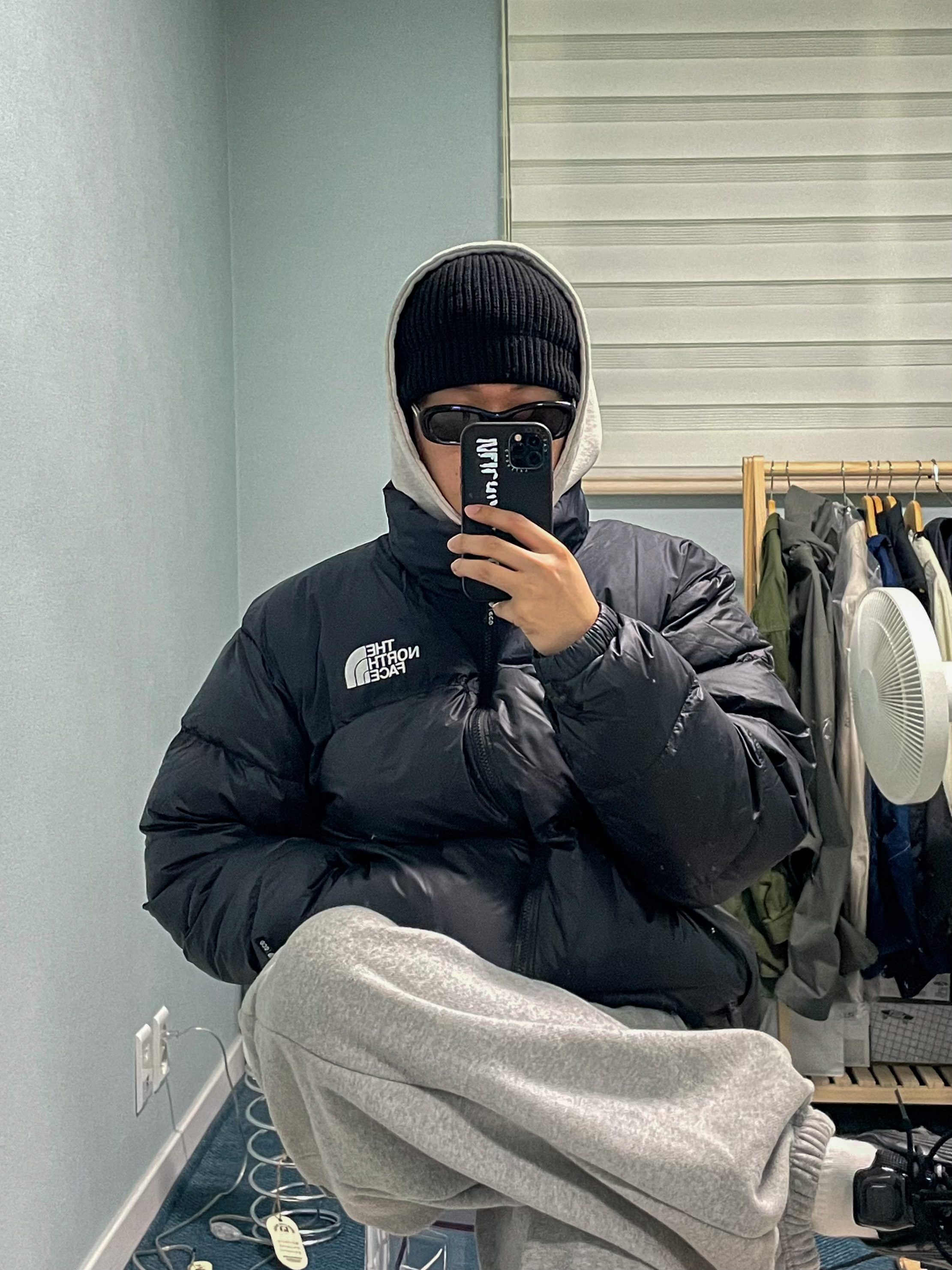 The North Face 1996 Eco Nuptse Jacket Black, Nike x Martine Rose Shox MR4 Black 착용 스타일 - 3